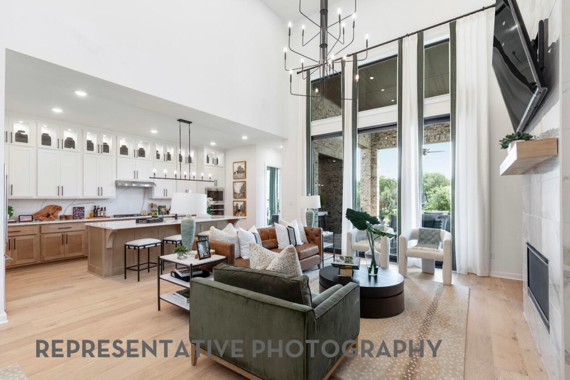 327 Silver Sage Street Property Photo 5
