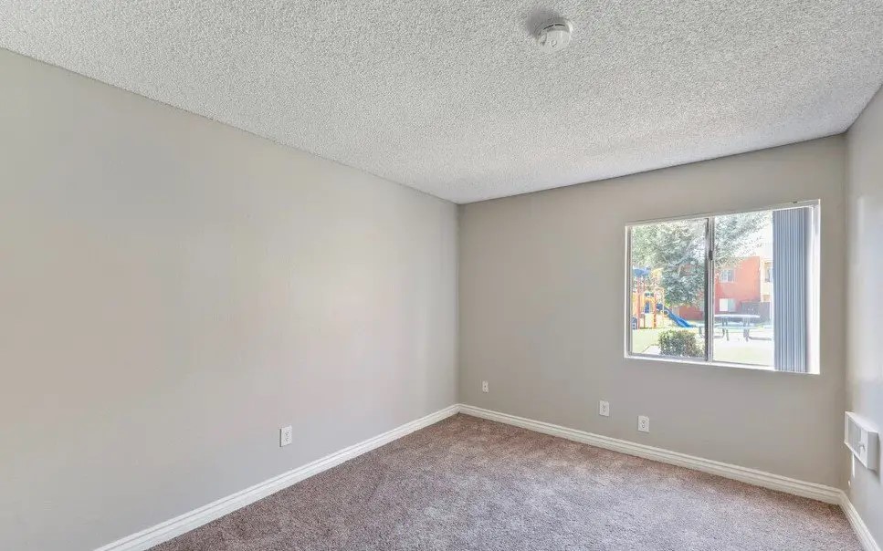 2600 S Azusa Ave Property Photo 20