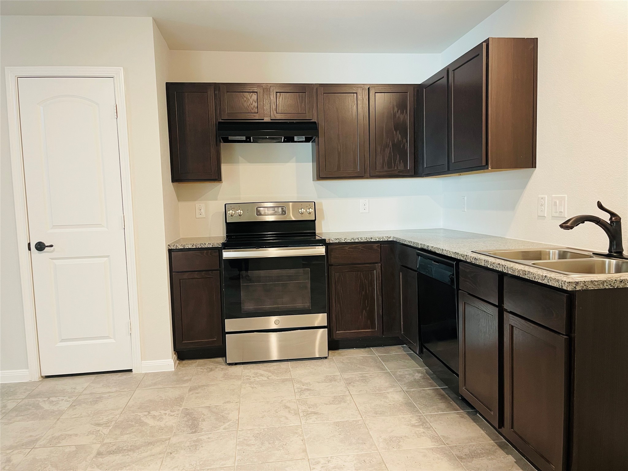 15504 Big Bow Bend Property Photo 13
