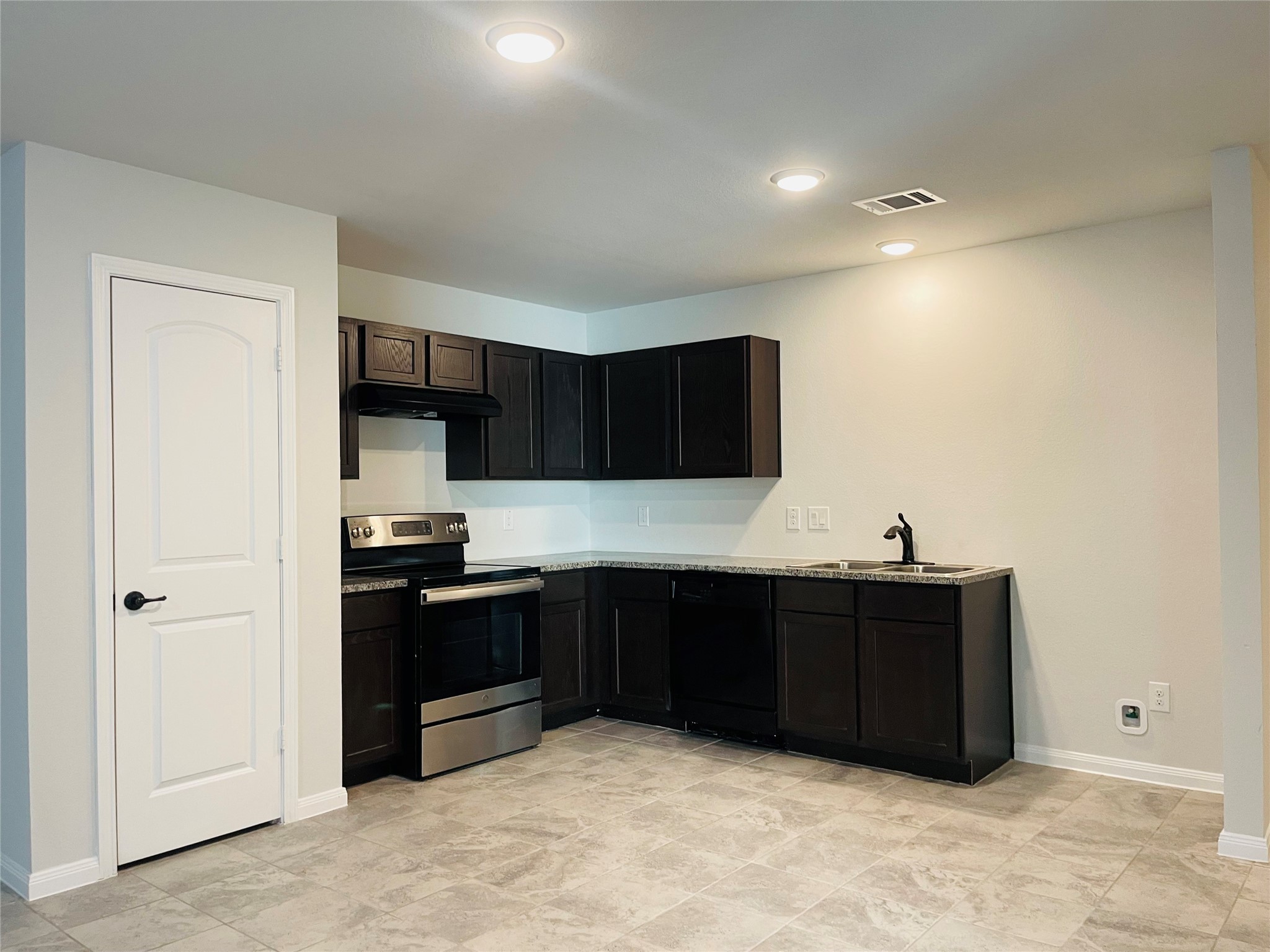 15504 Big Bow Bend Property Photo 15