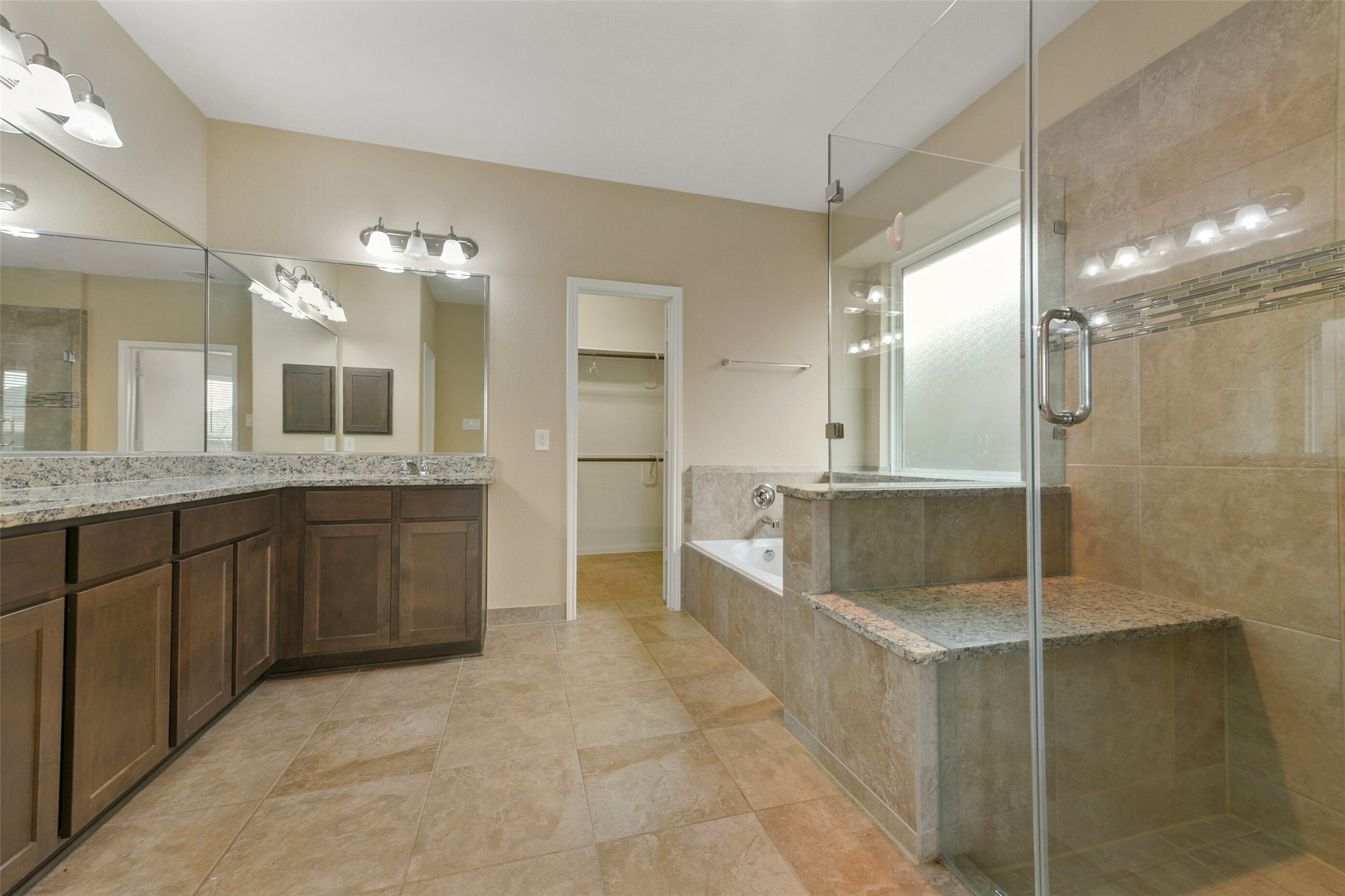 24030 Tirso River Court Property Photo 26