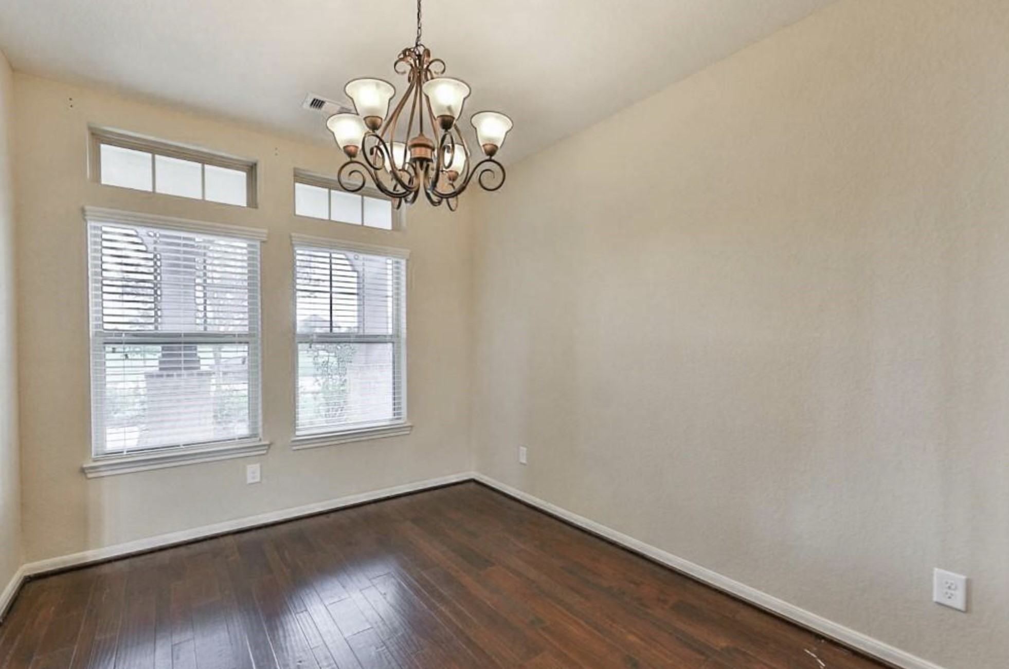 28807 Mayes Bluff Drive Property Photo 7