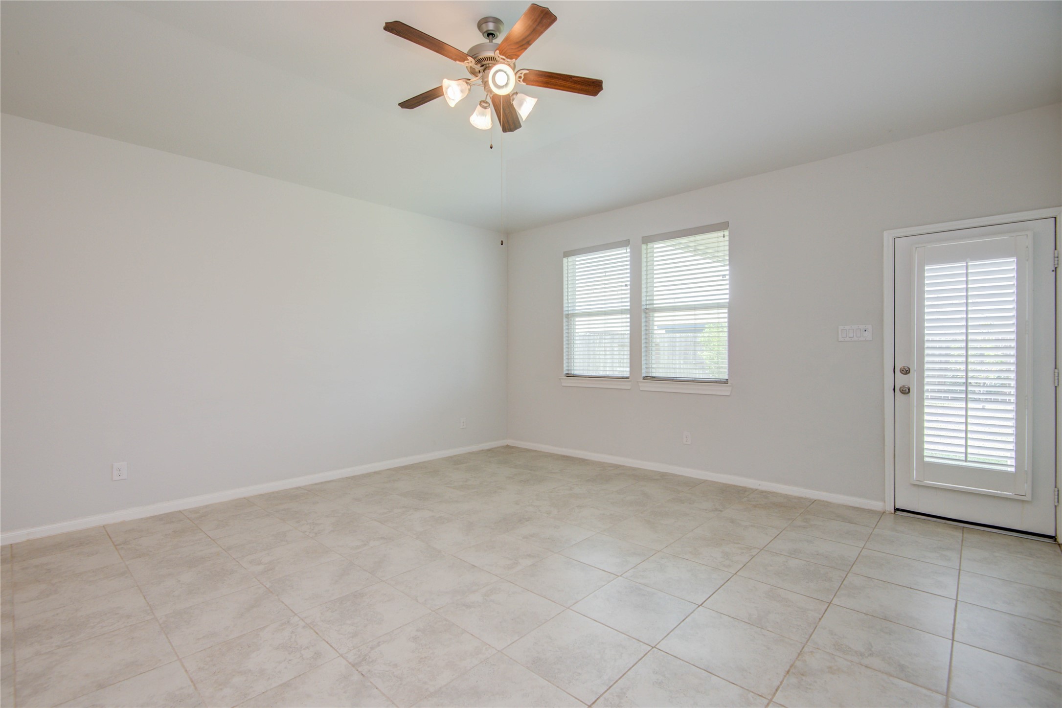2425 Temple Crag Drive Property Photo 8