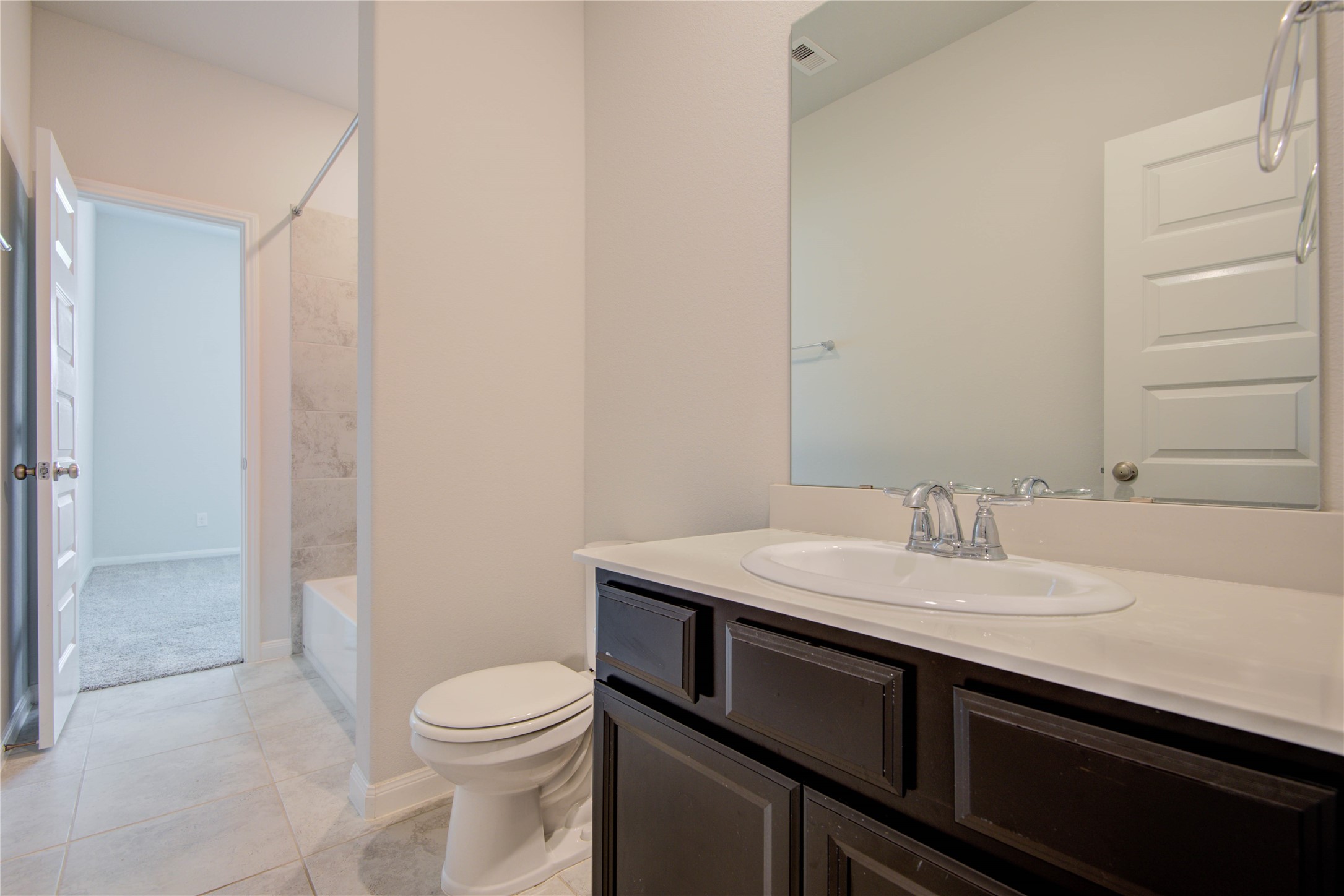 2425 Temple Crag Drive Property Photo 29