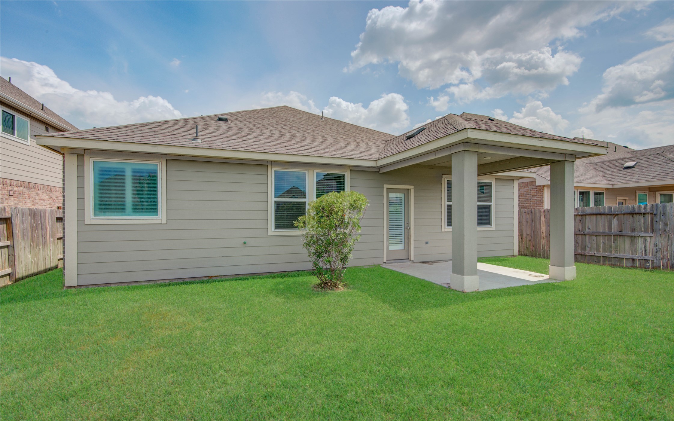 2425 Temple Crag Drive Property Photo 36