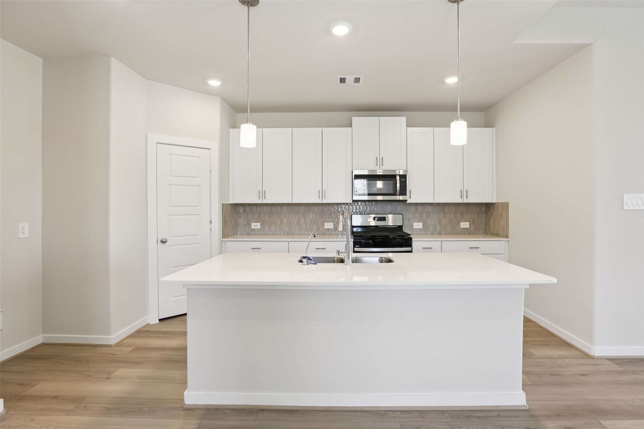 5213 Redbud Valley Drive Property Photo 1