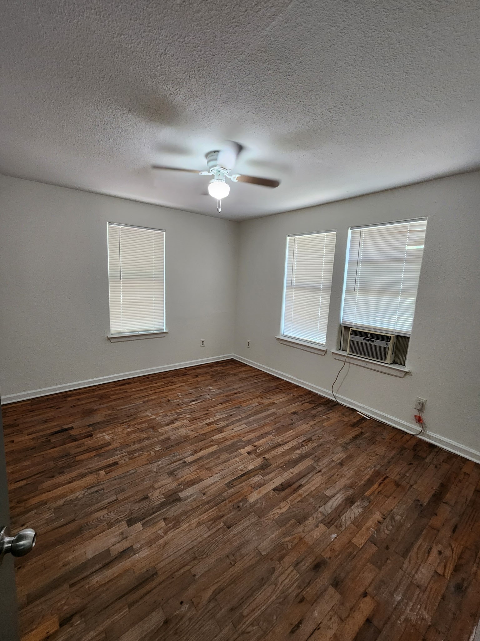 112 1st Avenue N Property Photo 7