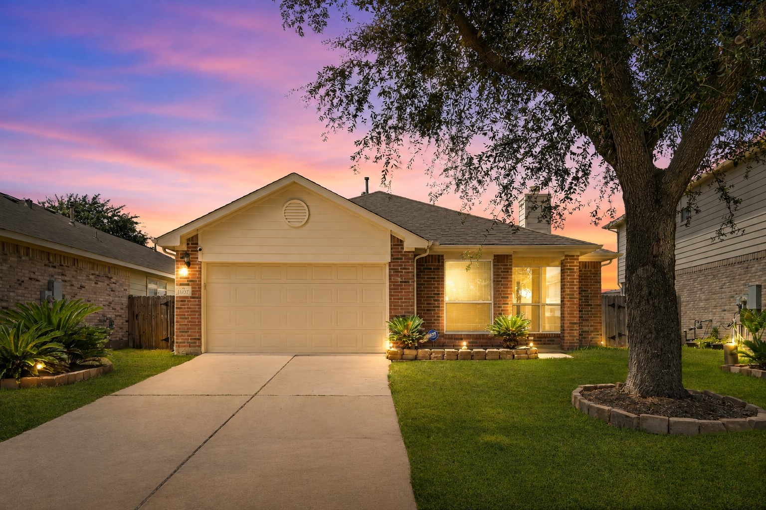 1807 Strongs Court Property Photo 1