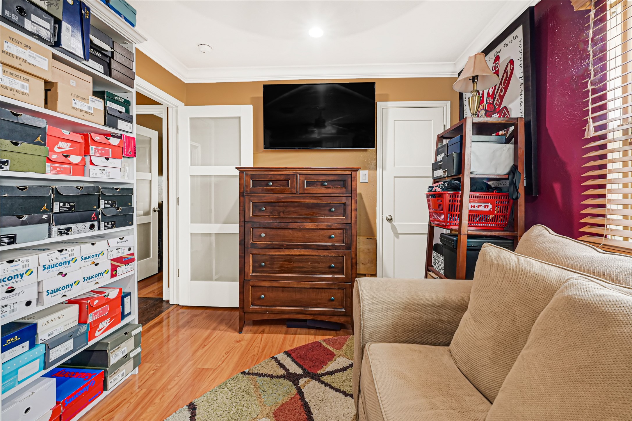 1807 Strongs Court Property Photo 16