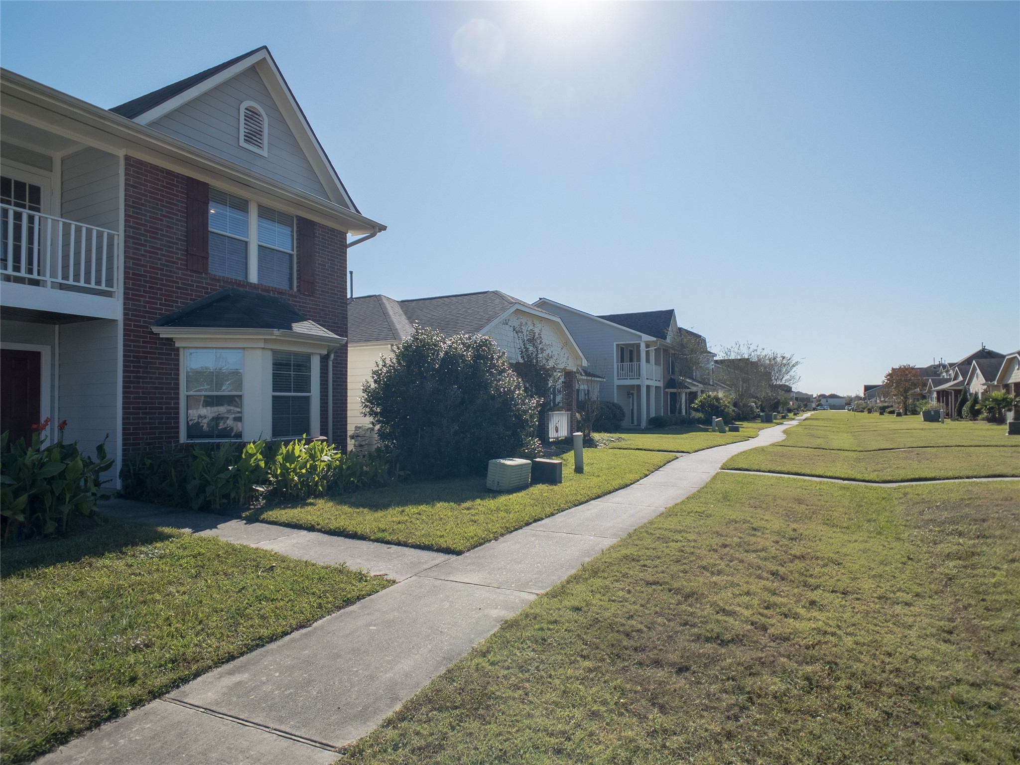 21843 Grassy Hill Lane Property Photo 3