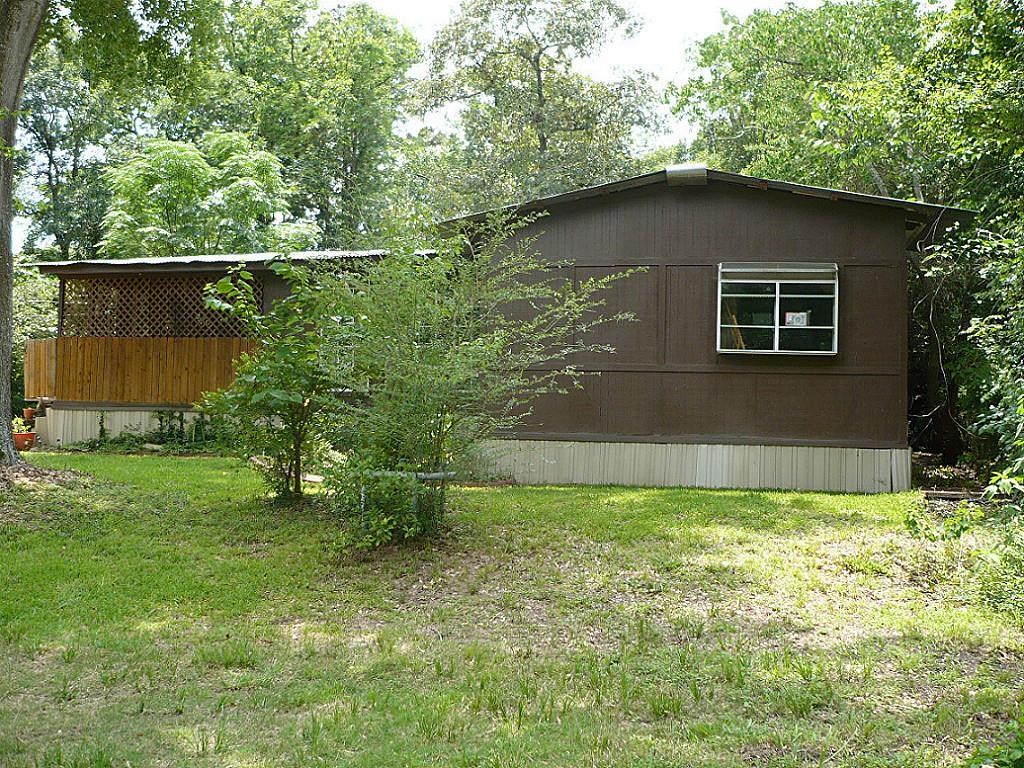 1641 Decker Street Property Photo 1