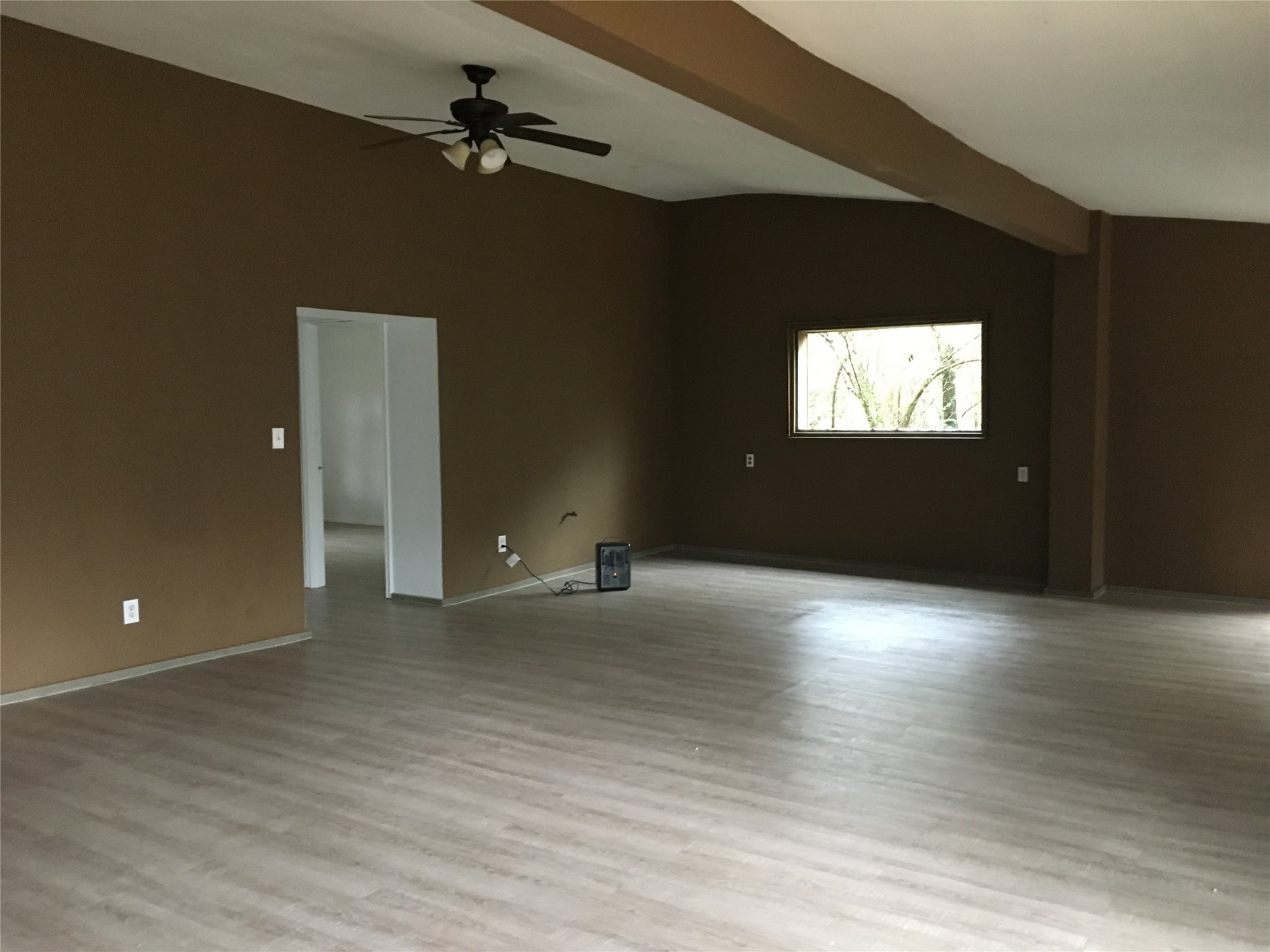 1641 Decker Street Property Photo 7