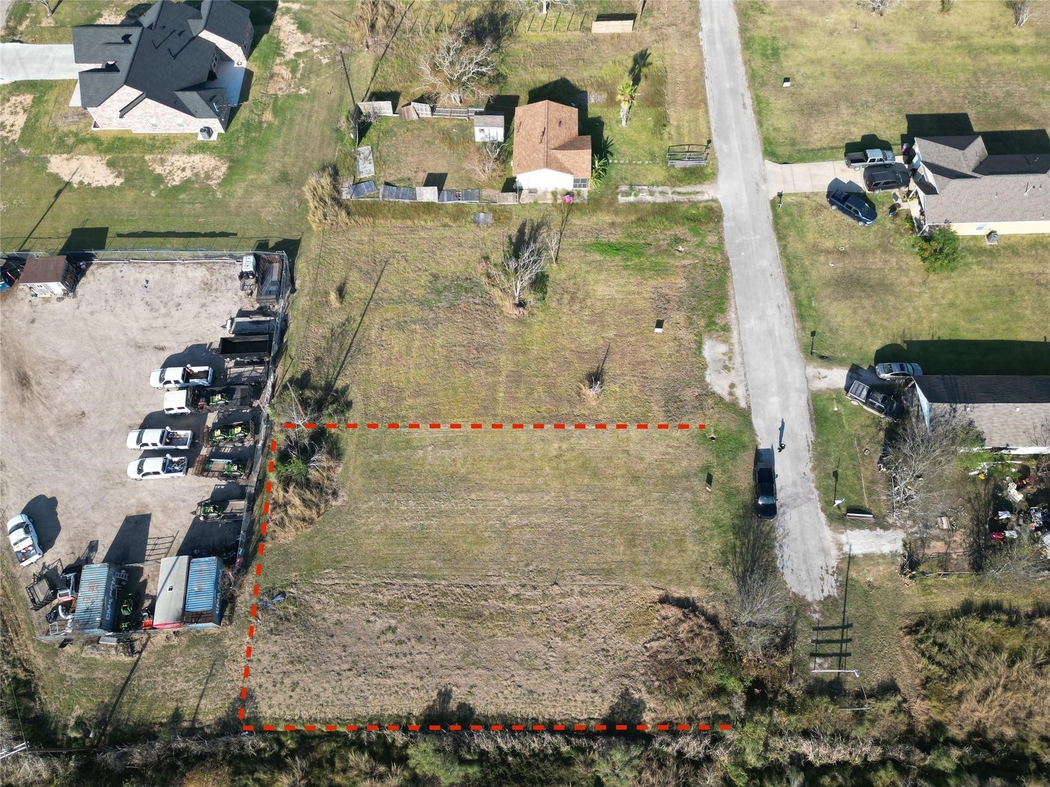 623 S Avenue G Property Photo 1