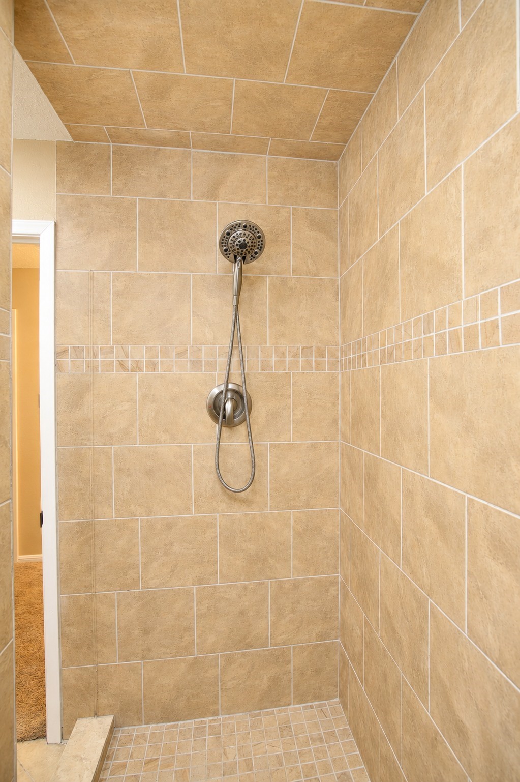 5723 Fm 2100 Road Property Photo 15