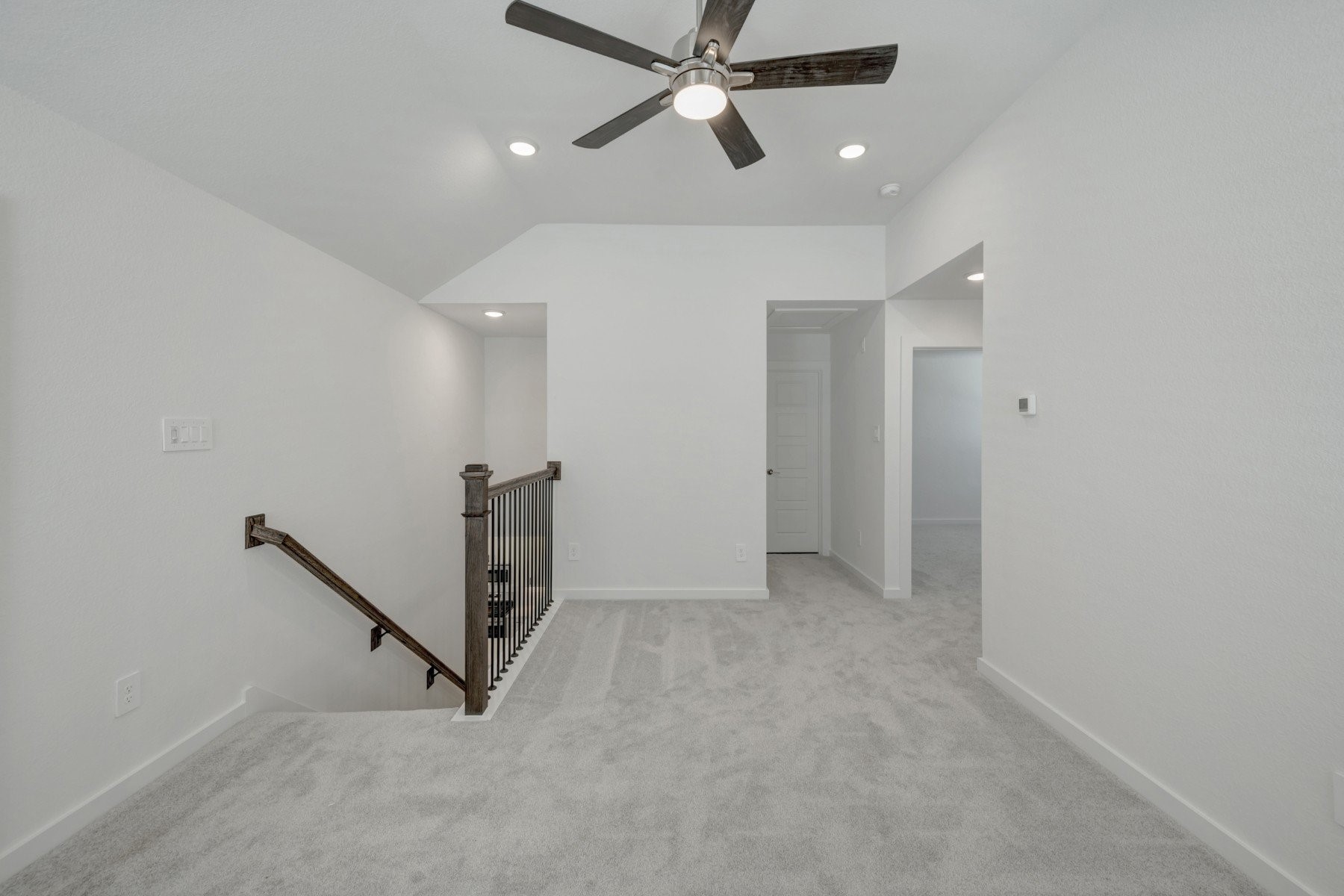 10607 Annex Avenue Property Photo 36