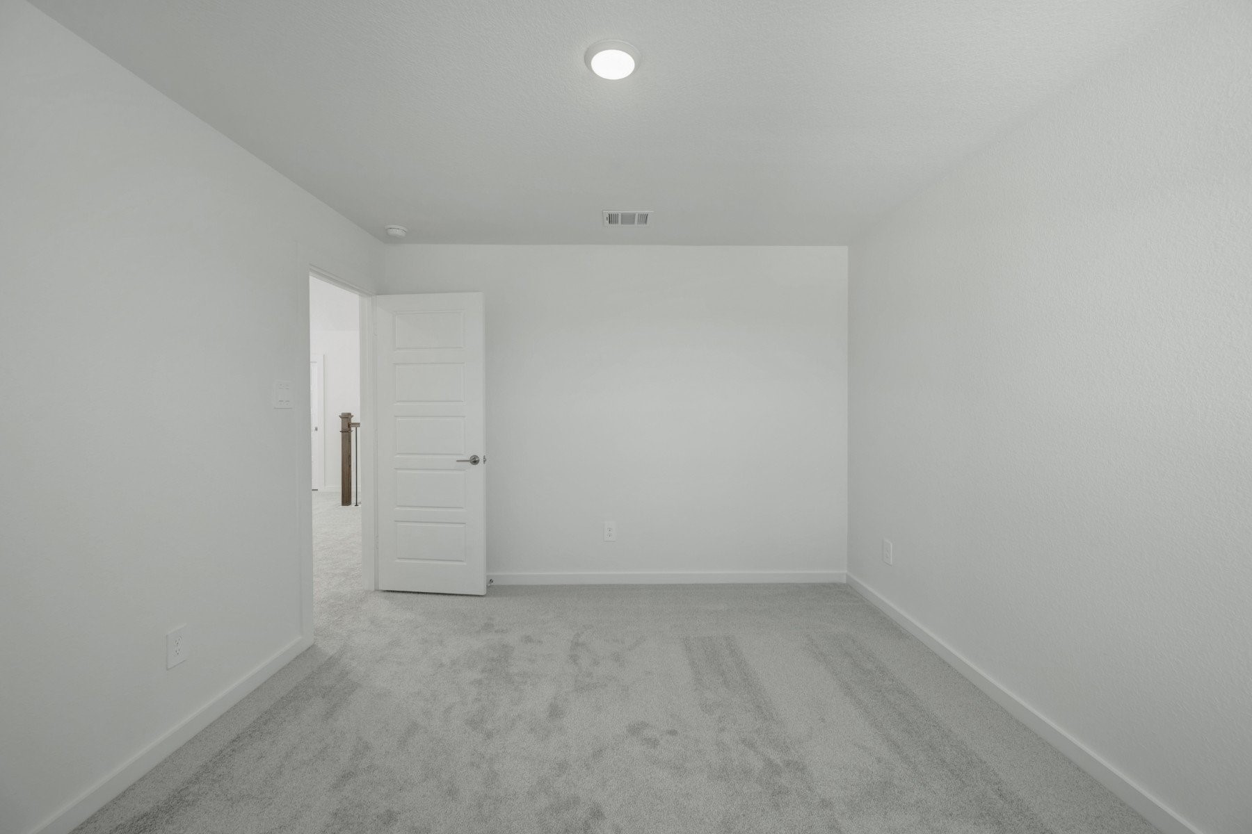 10607 Annex Avenue Property Photo 40