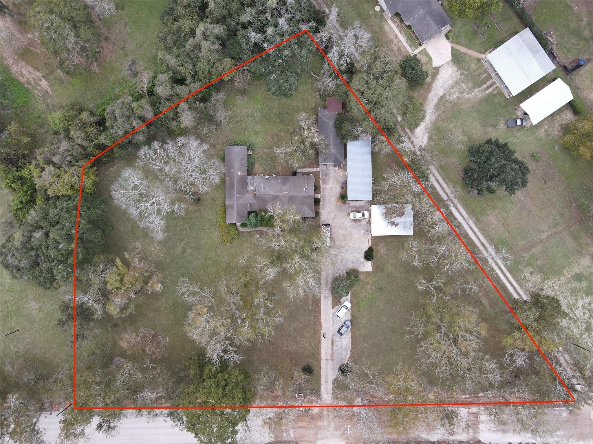 6907 Highway 36 Property Photo 1