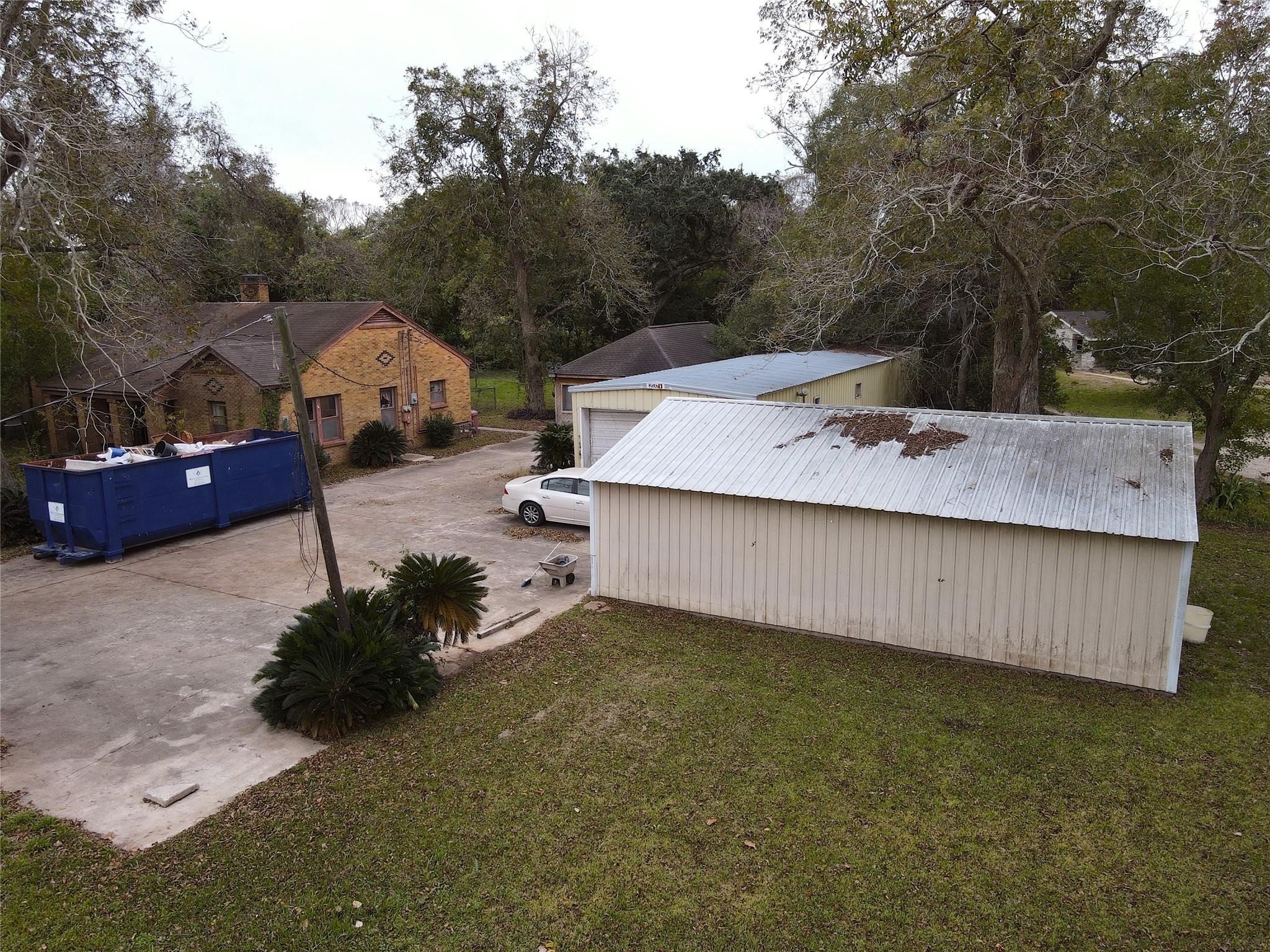 6907 Highway 36 Property Photo 10