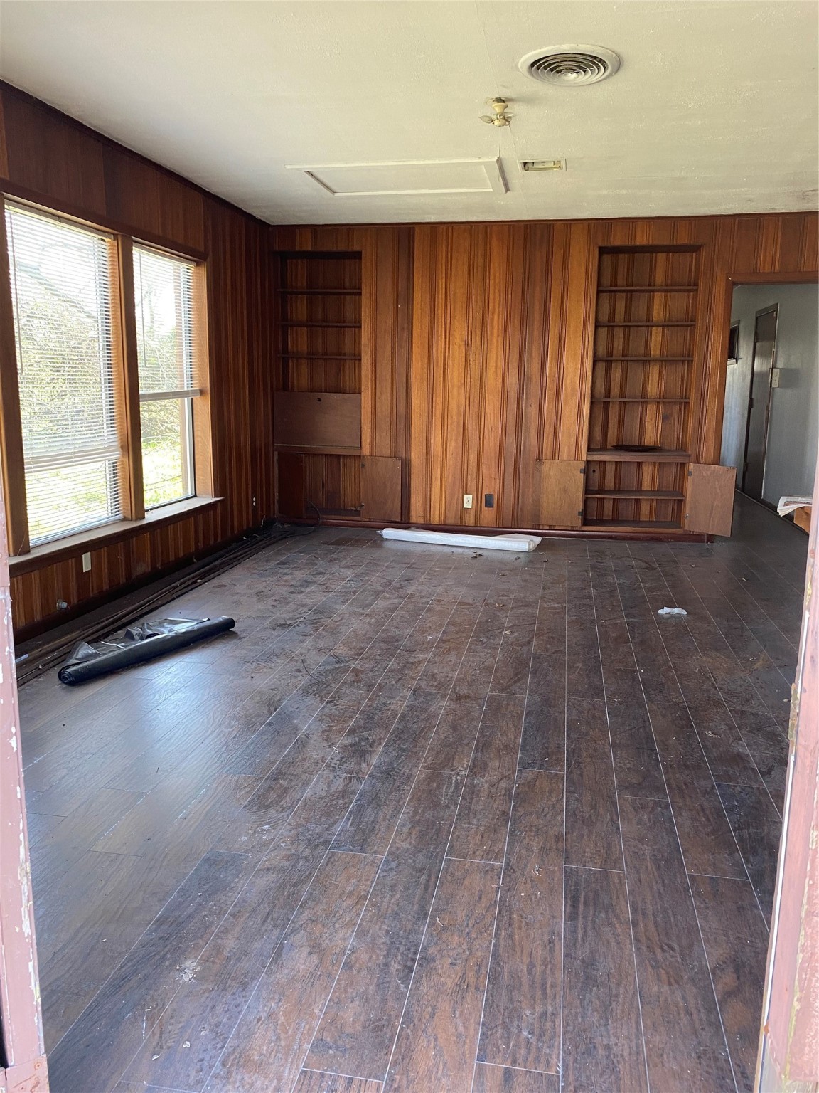 6907 Highway 36 Property Photo 11