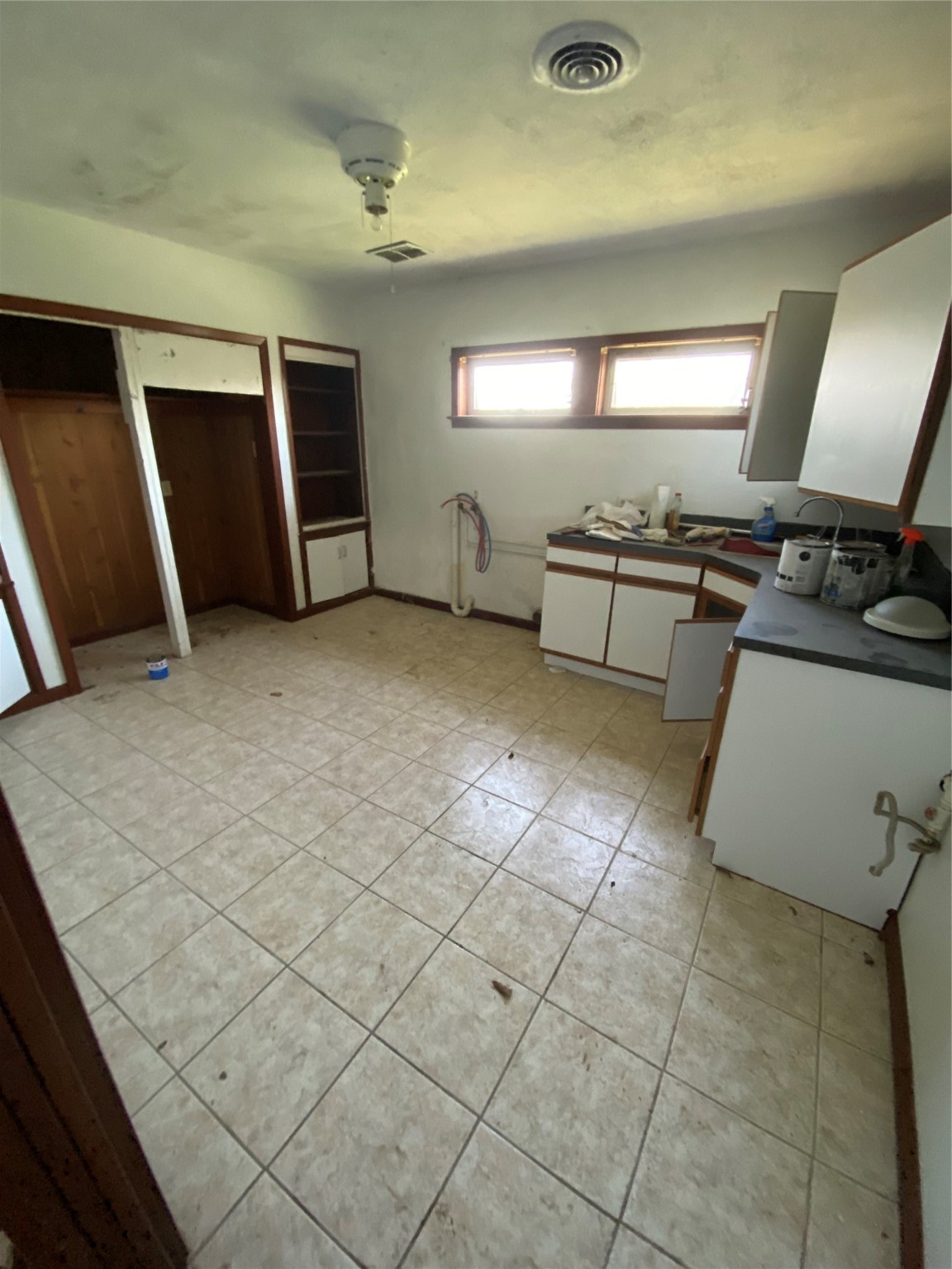 6907 Highway 36 Property Photo 15