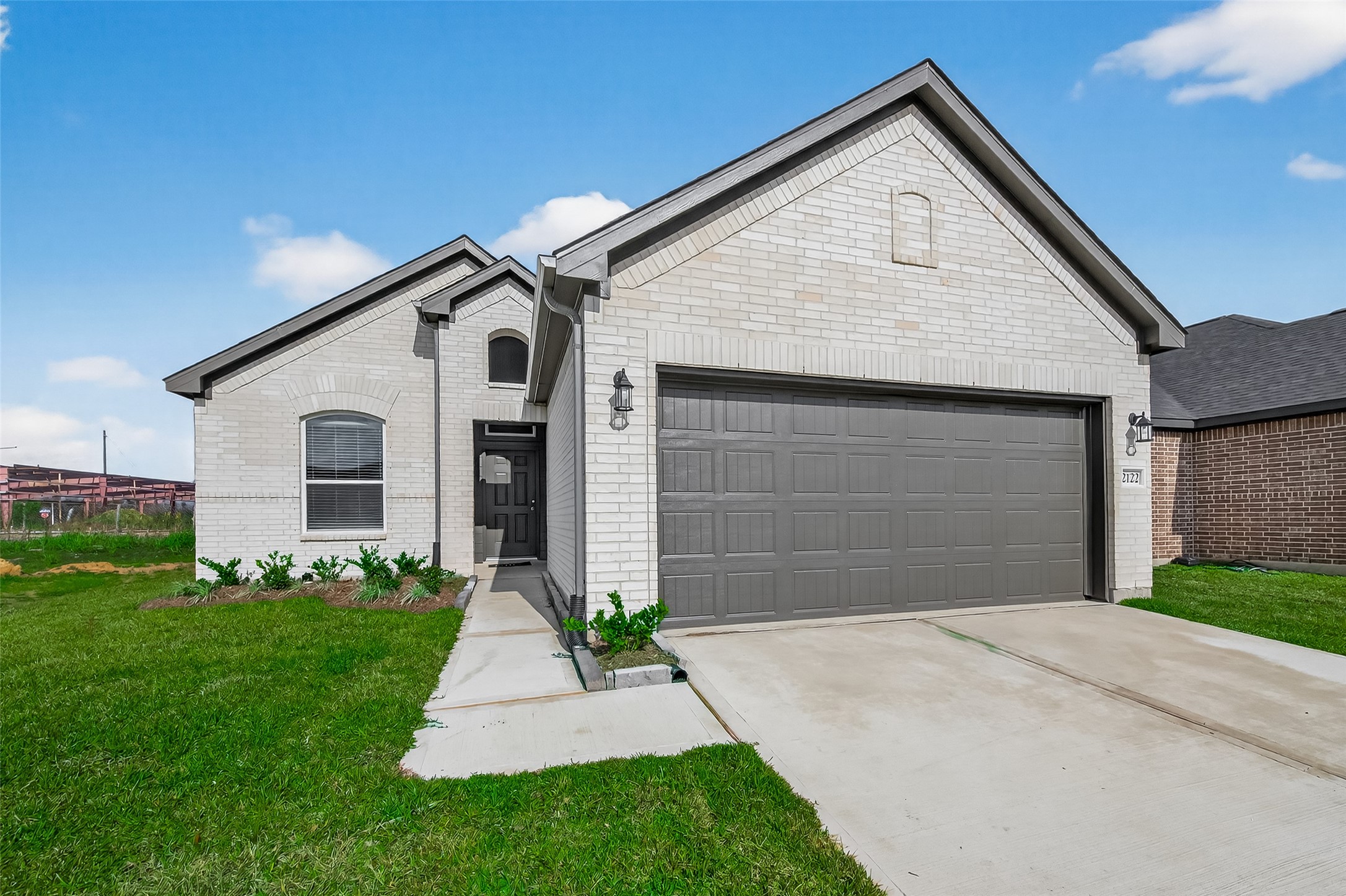 2127 Rosillo Brook Drive Property Photo 1