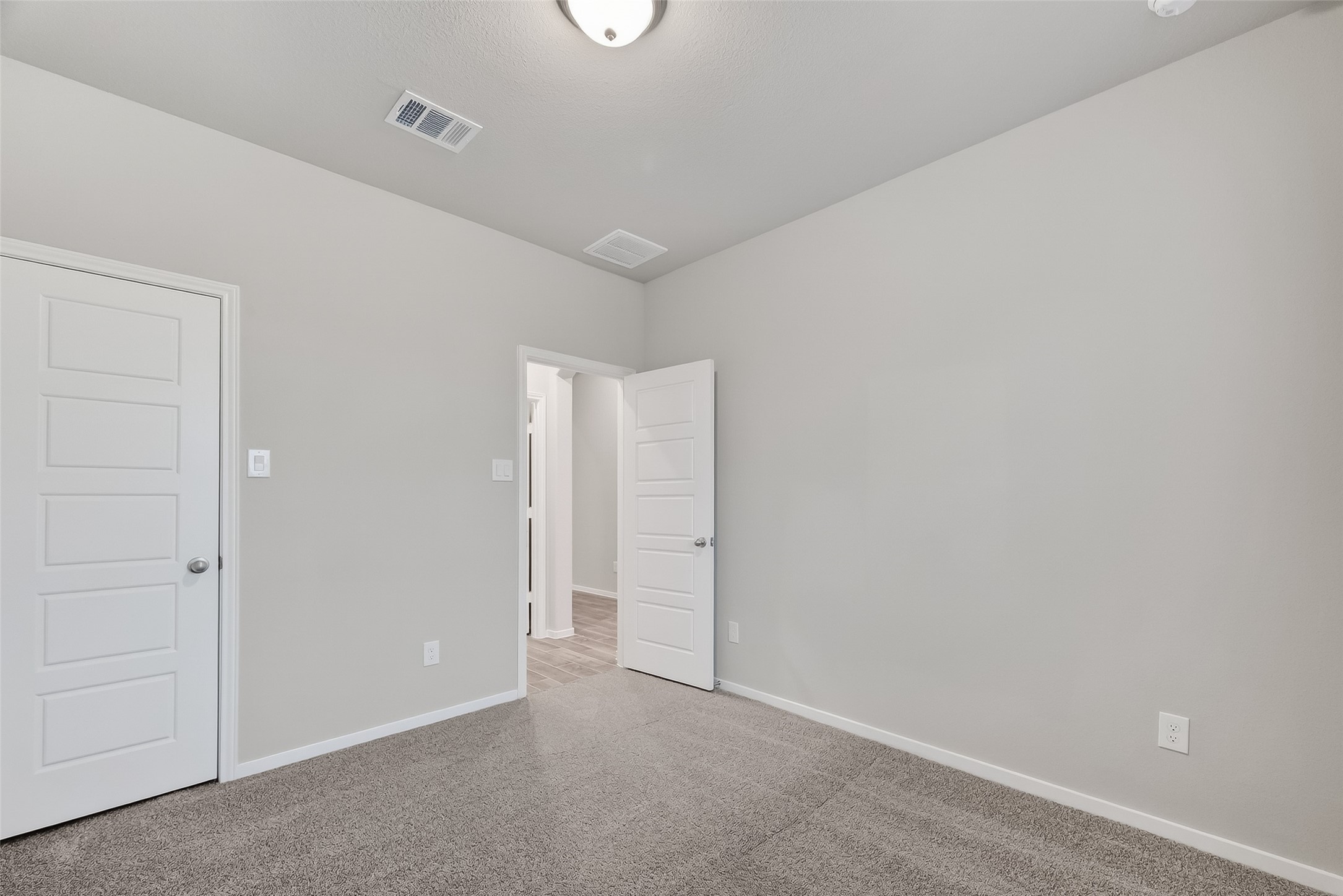 2127 Rosillo Brook Drive Property Photo 30