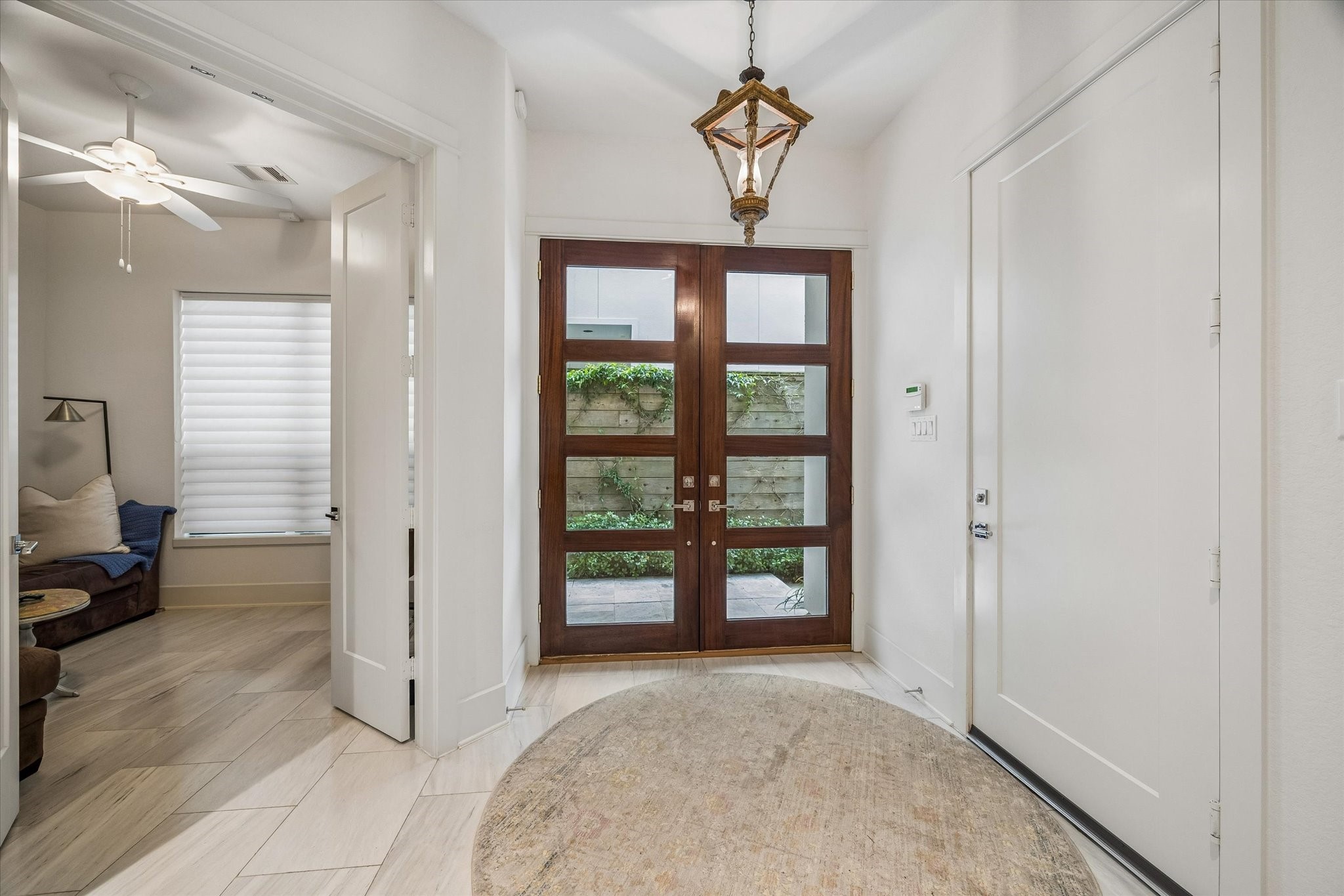 1526 Vermont Street Property Photo 6