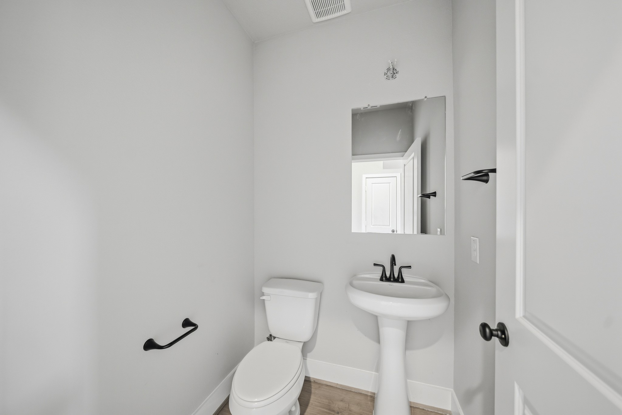5323 Getty Lane Property Photo 2