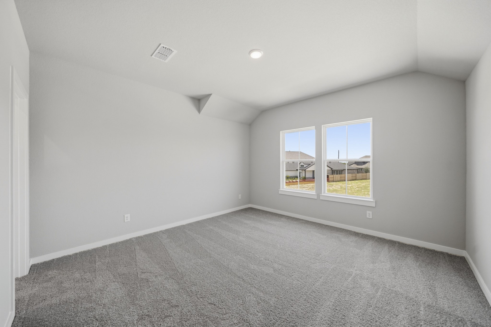 5323 Getty Lane Property Photo 3