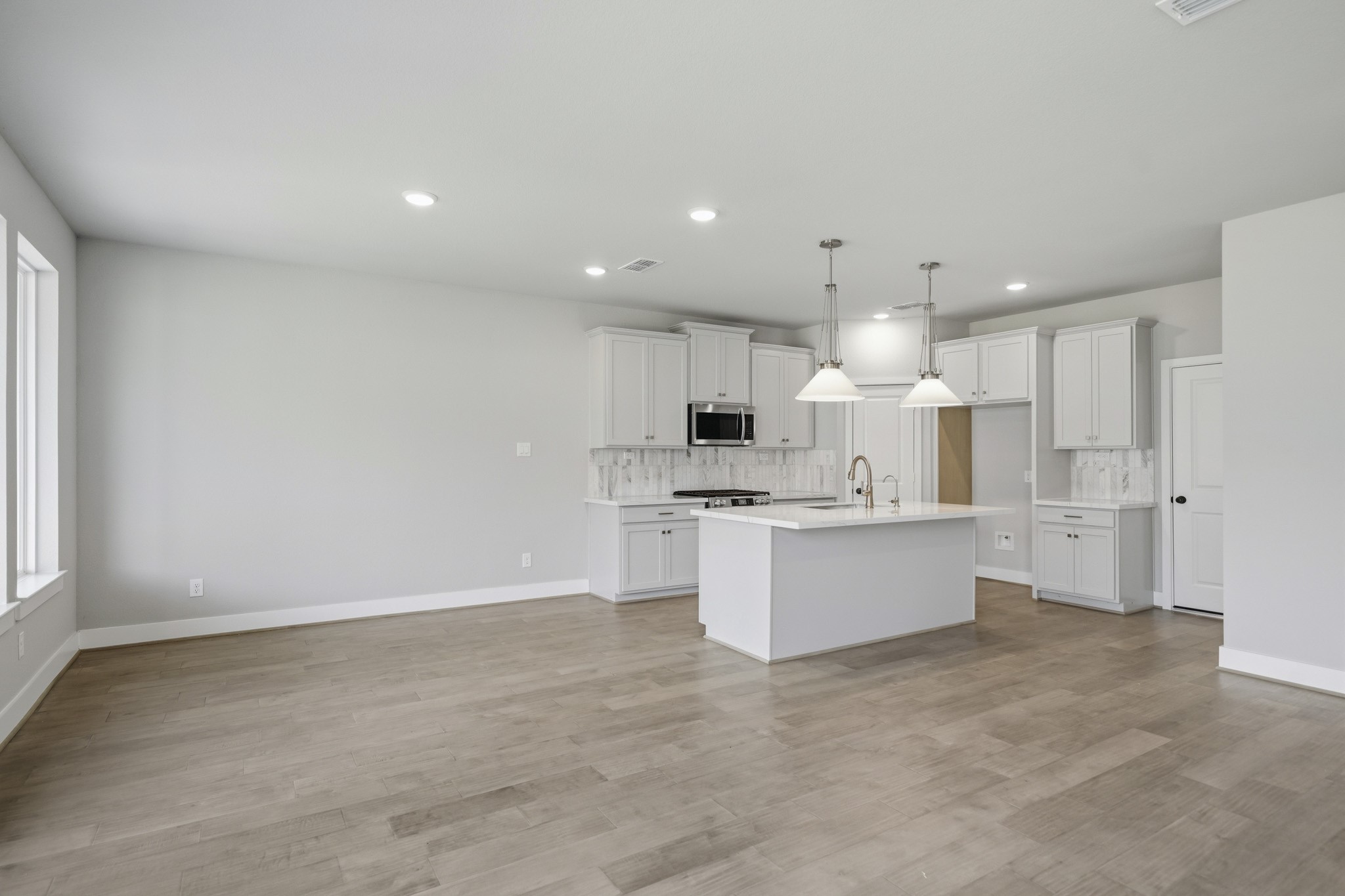 5323 Getty Lane Property Photo 11