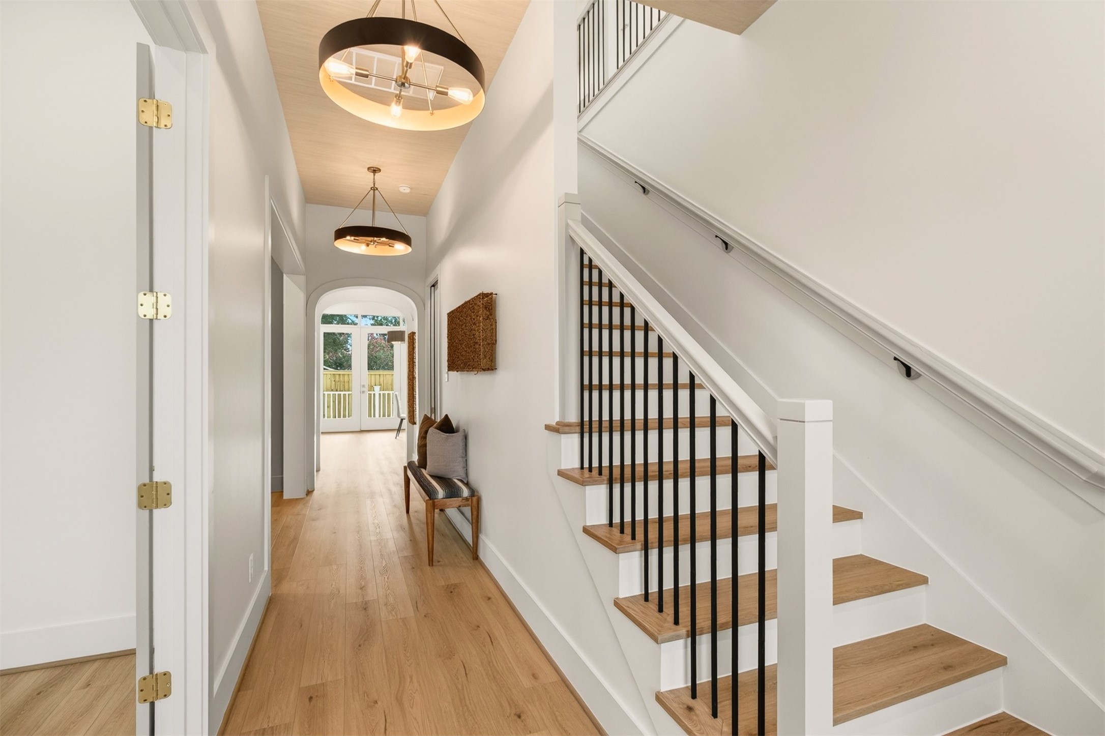 1109 Tabor Street Property Photo 8