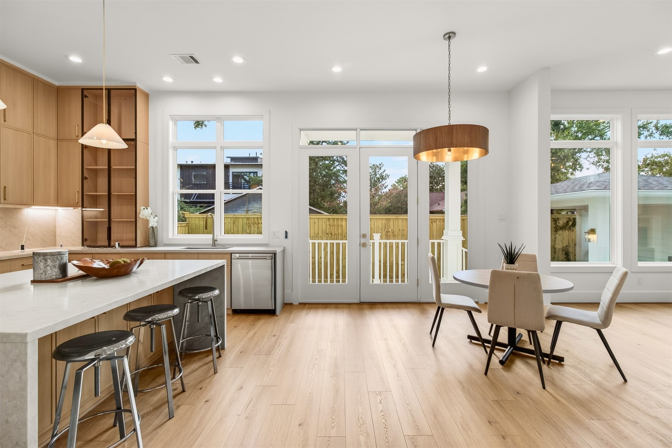 1109 Tabor Street Property Photo 16