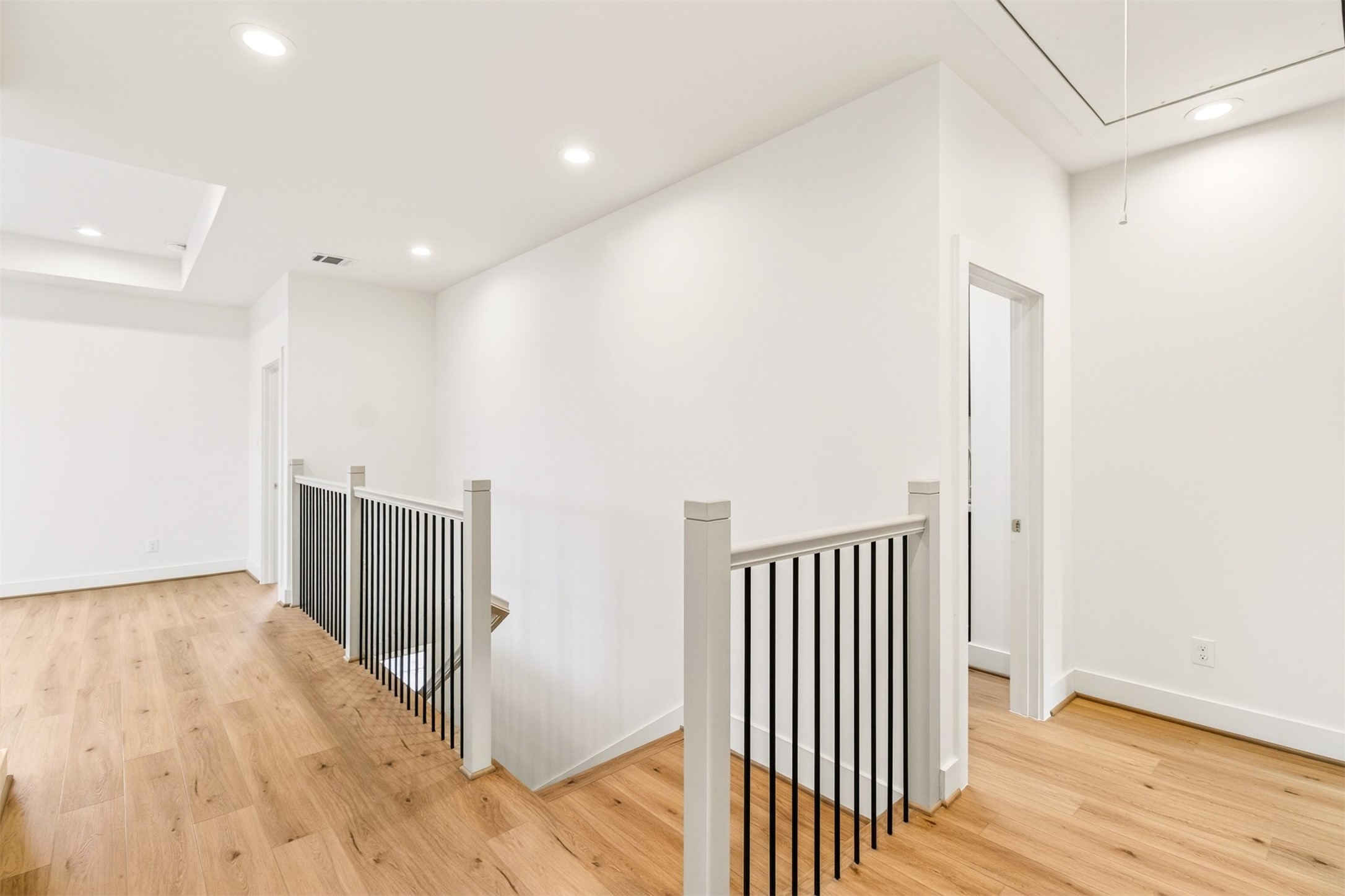 1109 Tabor Street Property Photo 23