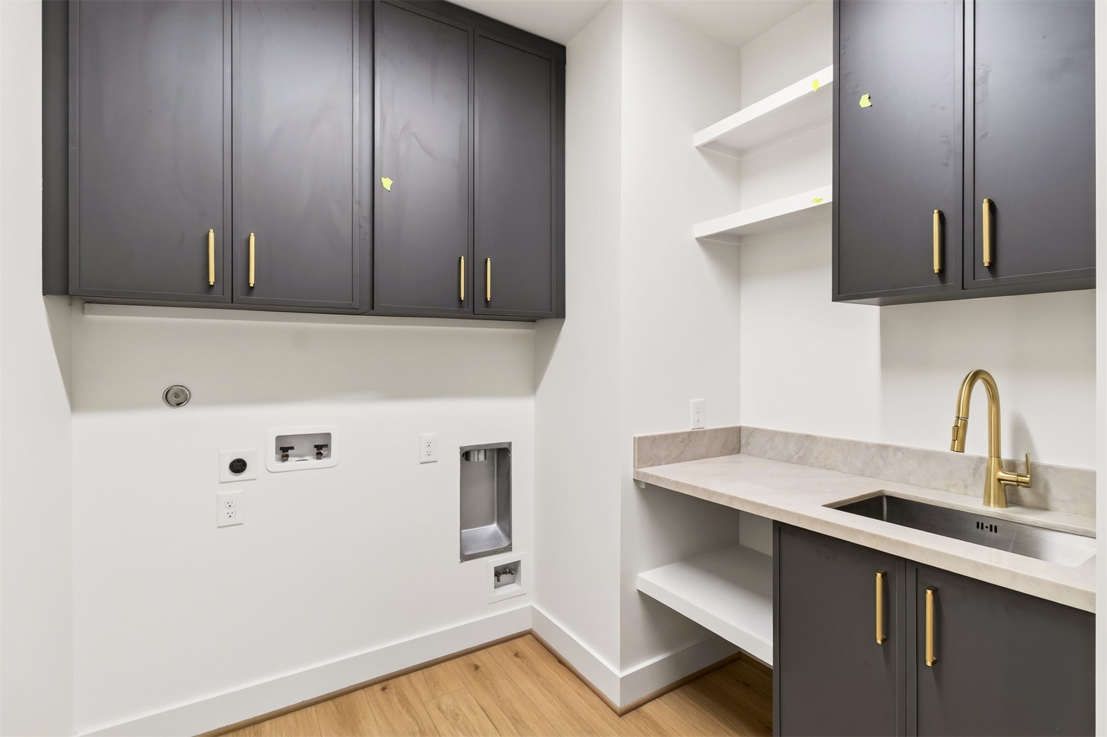 1109 Tabor Street Property Photo 24