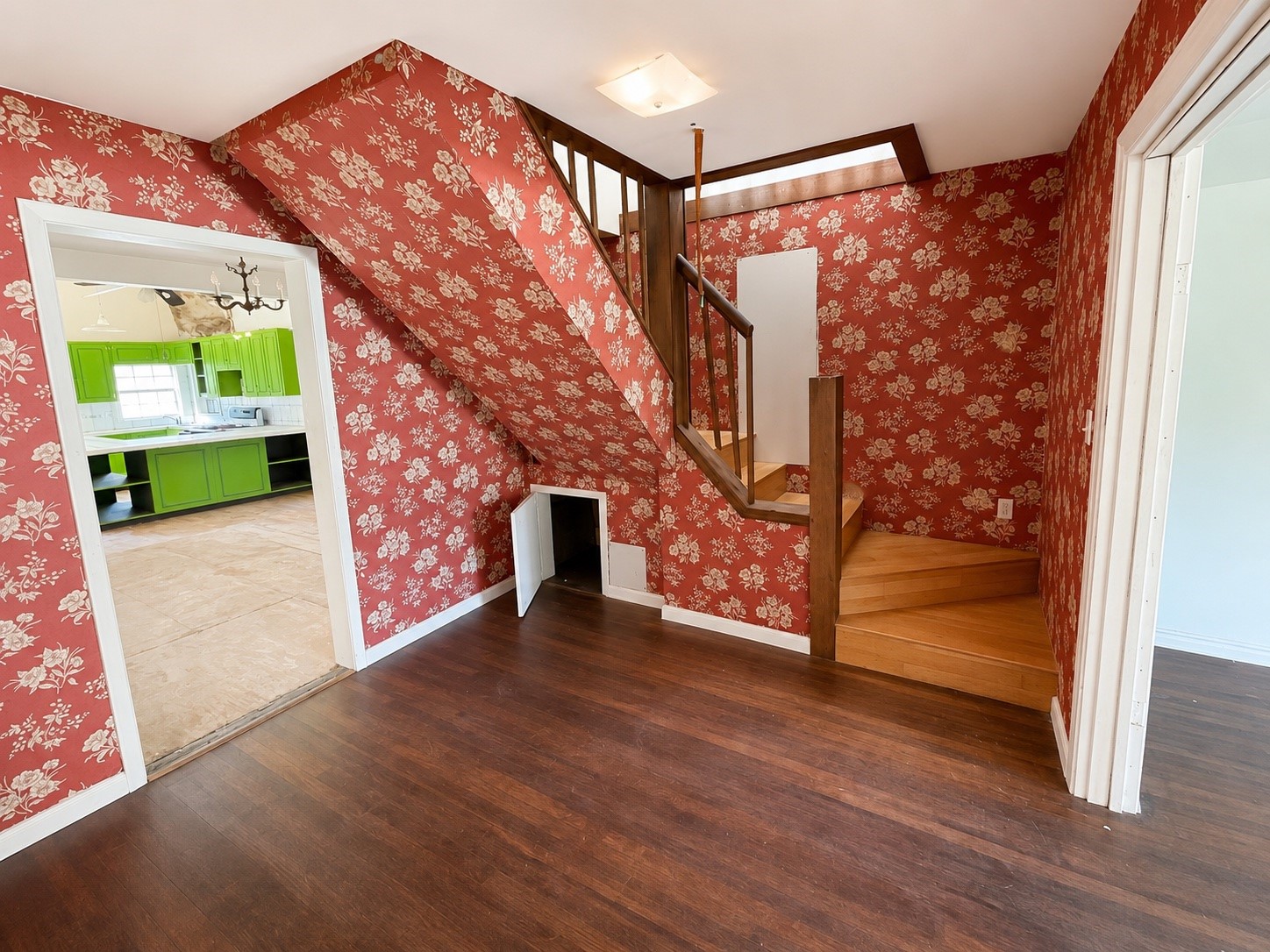 222 E Southland Avenue Property Photo 3