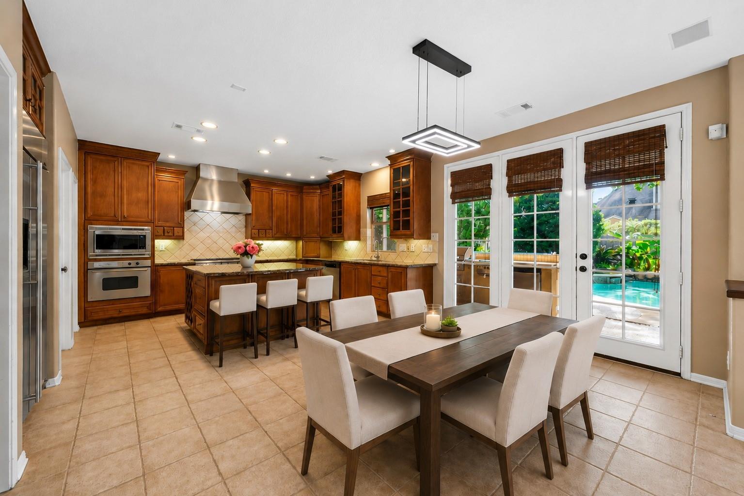 10 Mirror Ridge Drive, The Woodlands Tx 77382 Property Photo 10