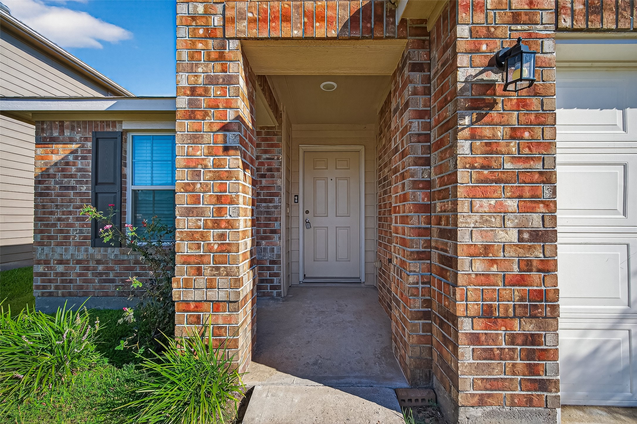 1830 Cormorant Crescent Property Photo 5