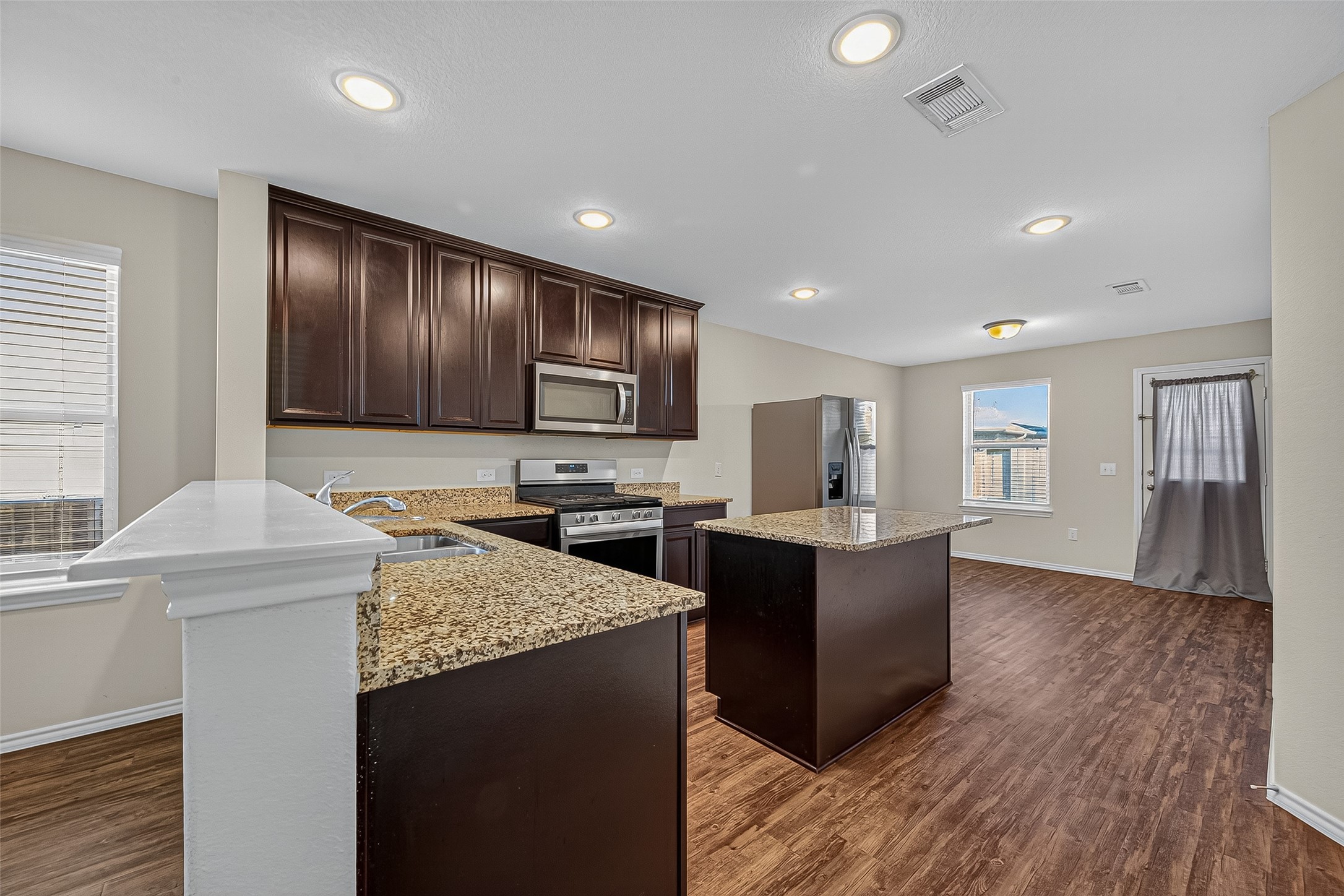 1830 Cormorant Crescent Property Photo 13