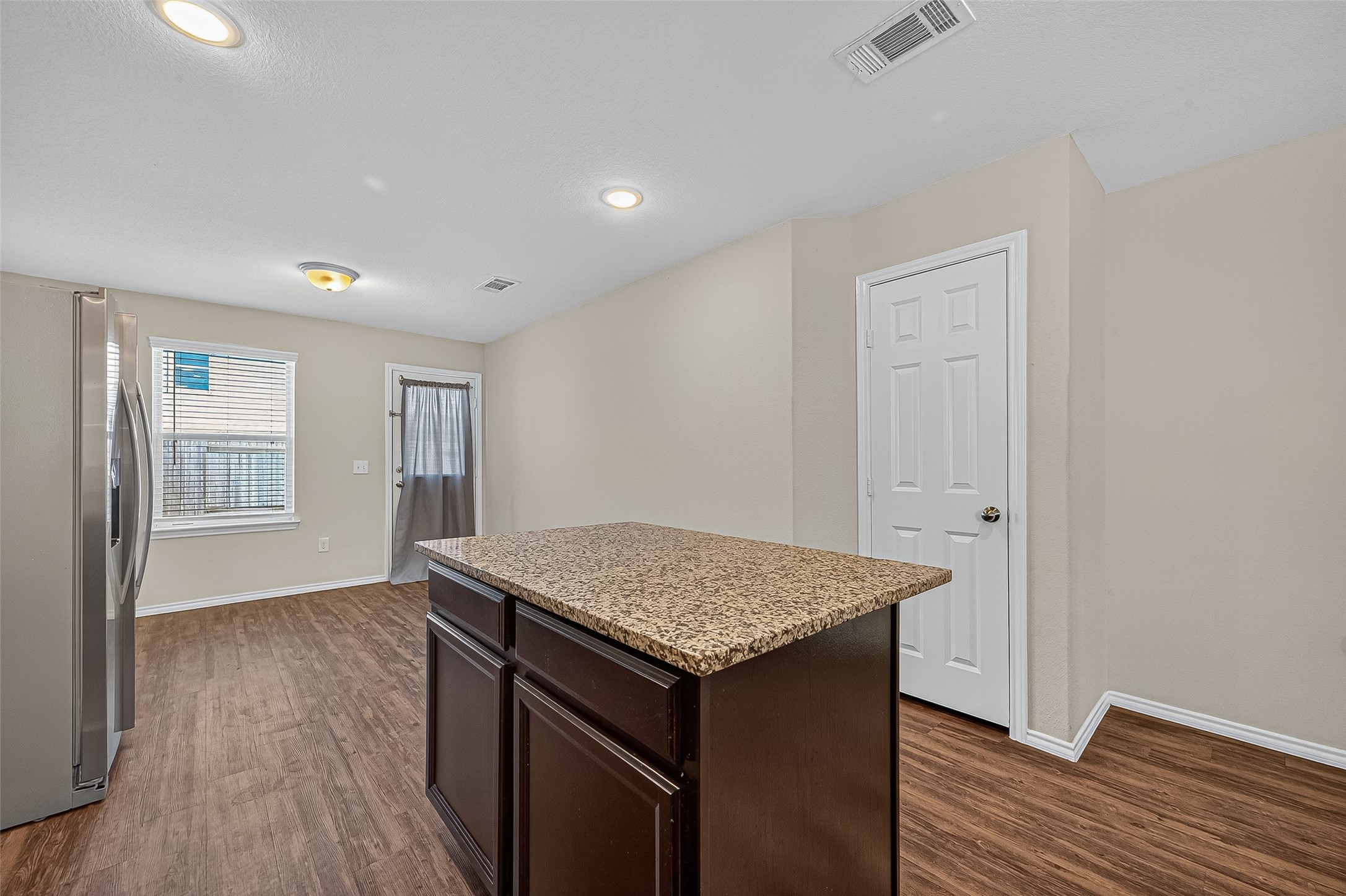 1830 Cormorant Crescent Property Photo 18