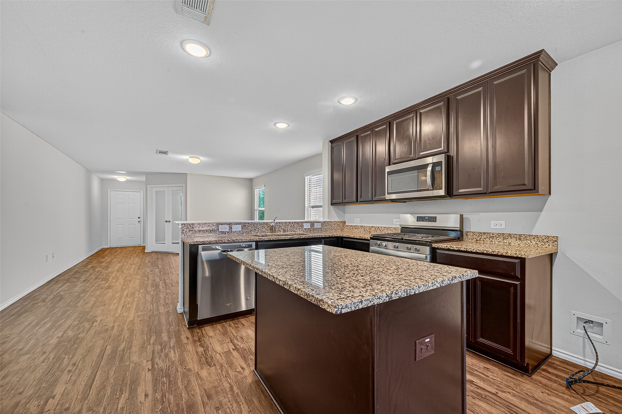 1830 Cormorant Crescent Property Photo 21