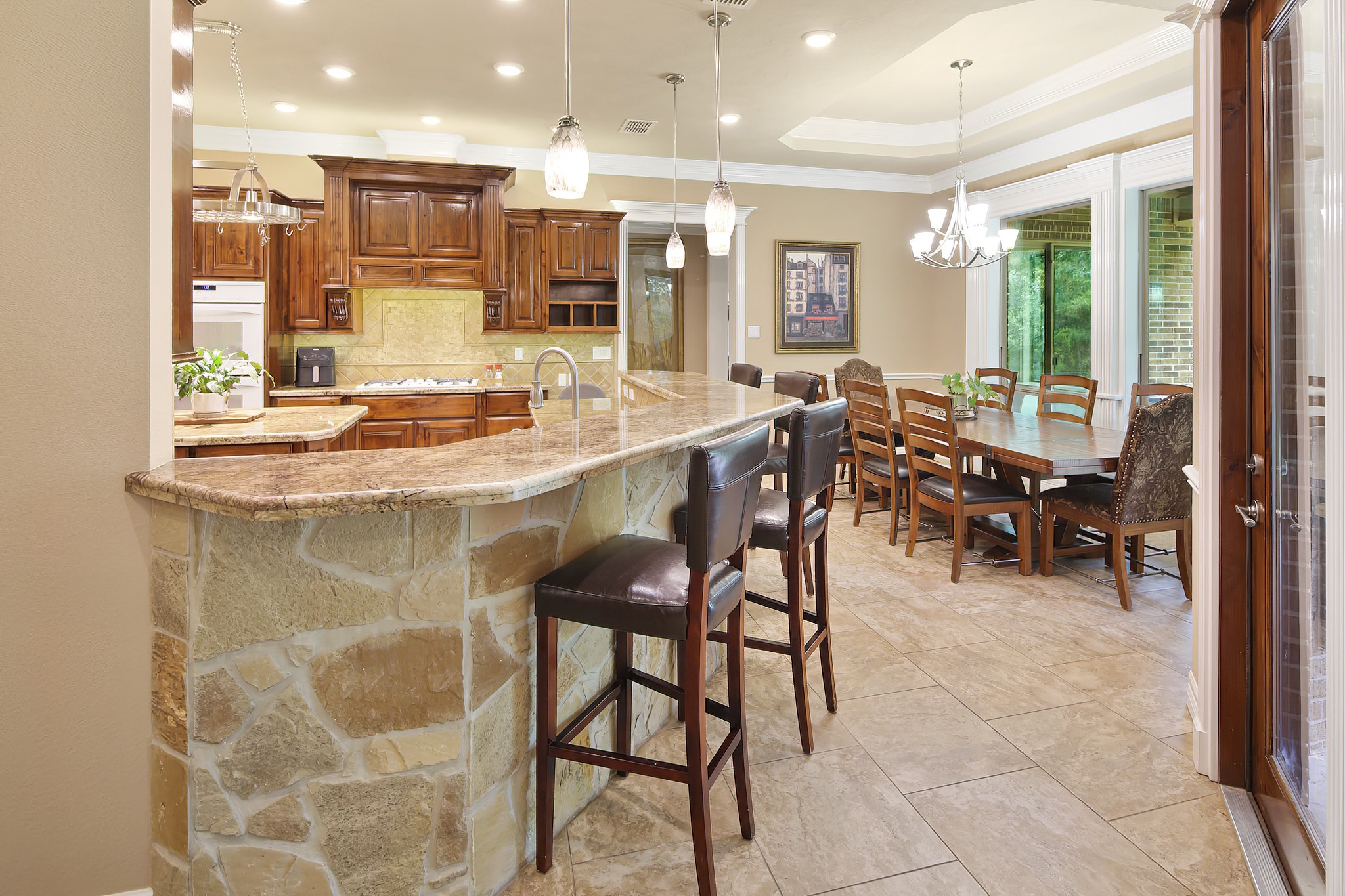 17899 Saddle Creek Drive Property Photo 15