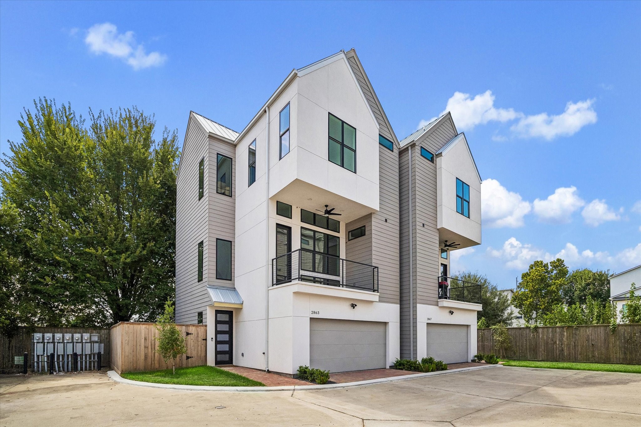 2863 Decker Place Property Photo 1