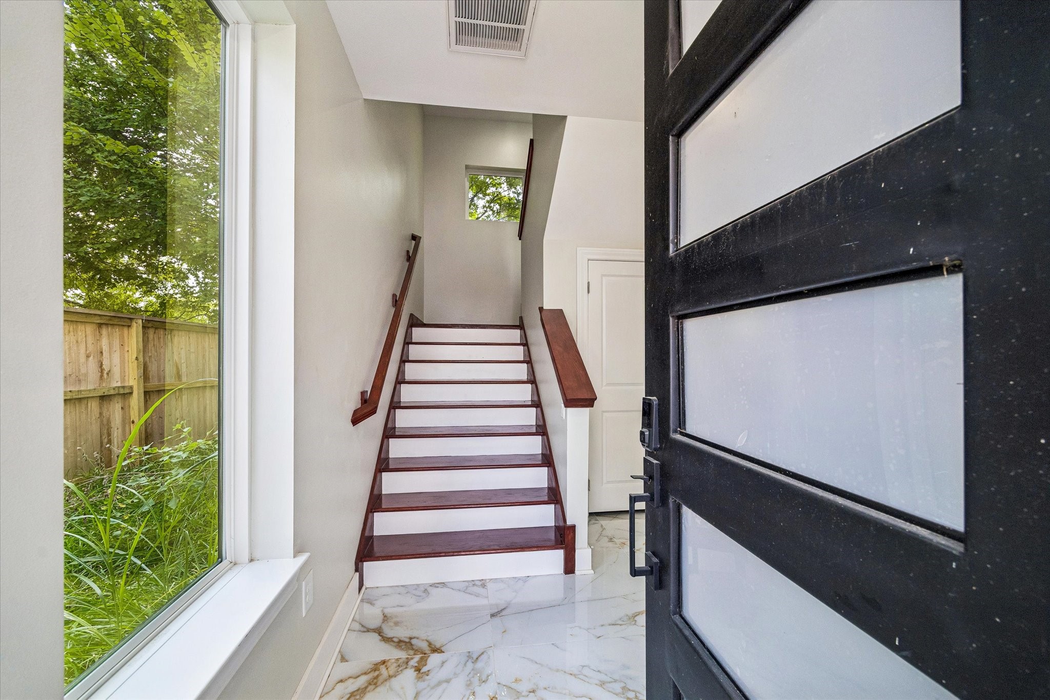 2863 Decker Place Property Photo 2