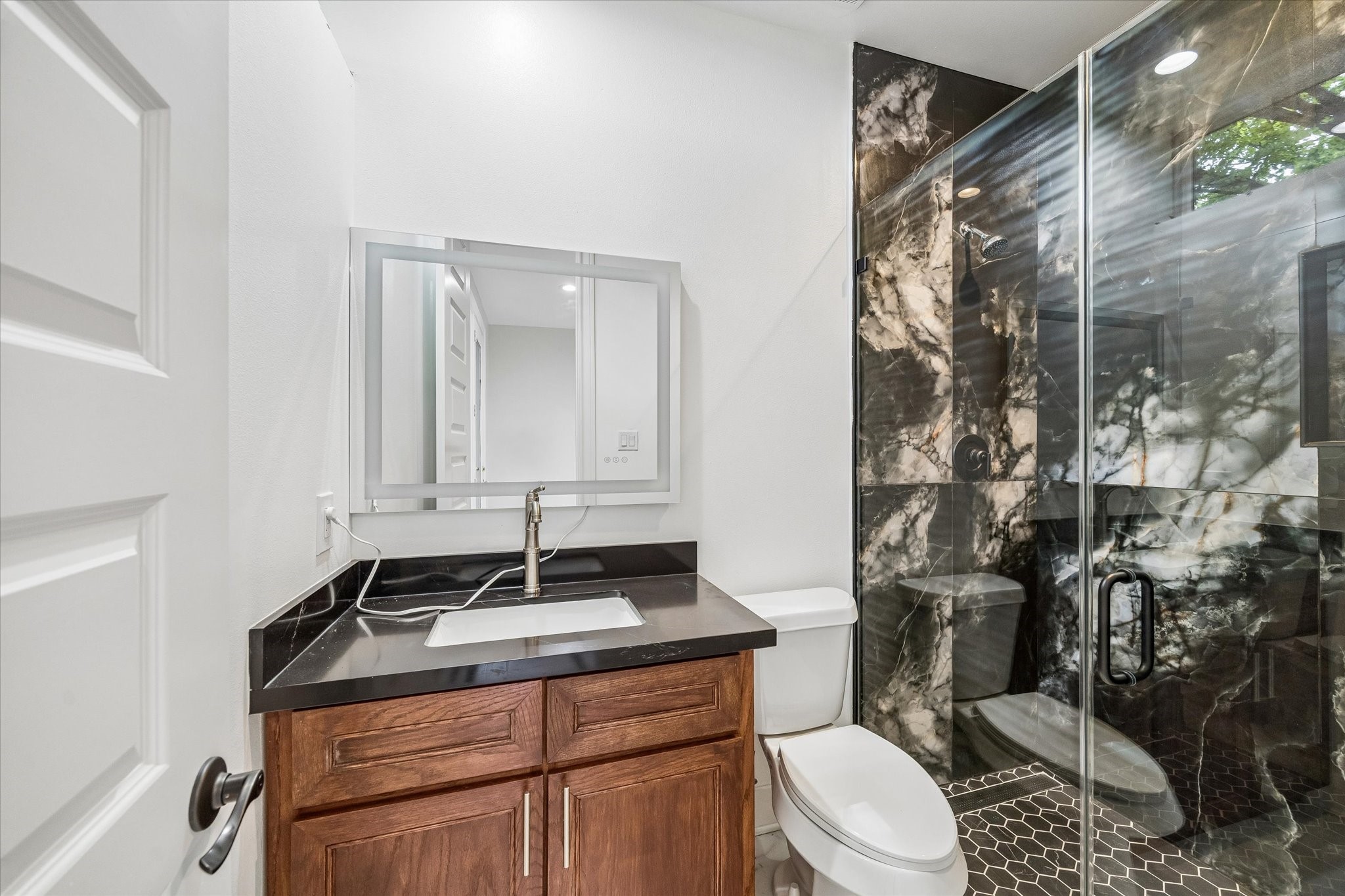 2863 Decker Place Property Photo 4