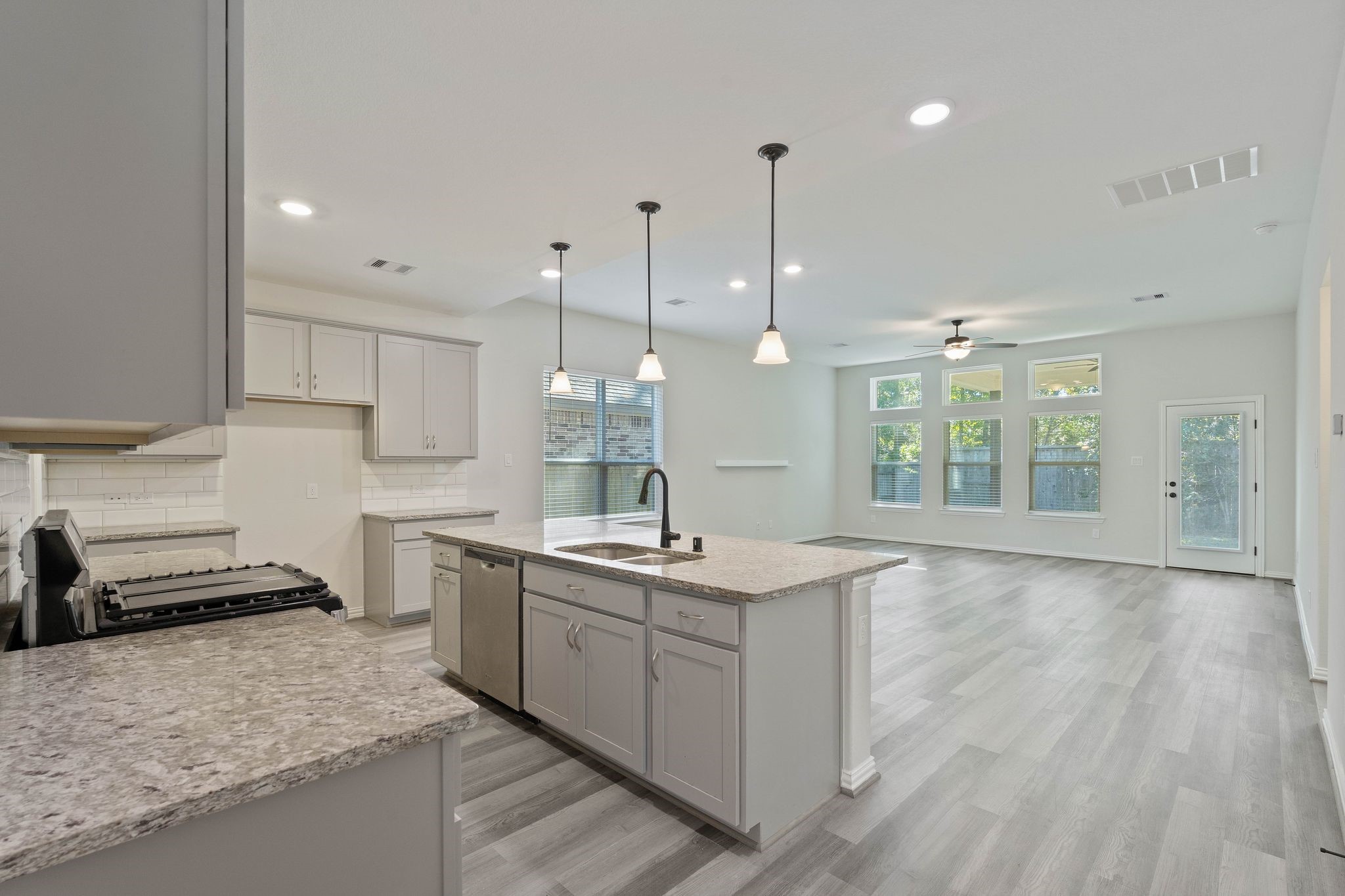 143 Scarlet Maple Court Property Photo 7