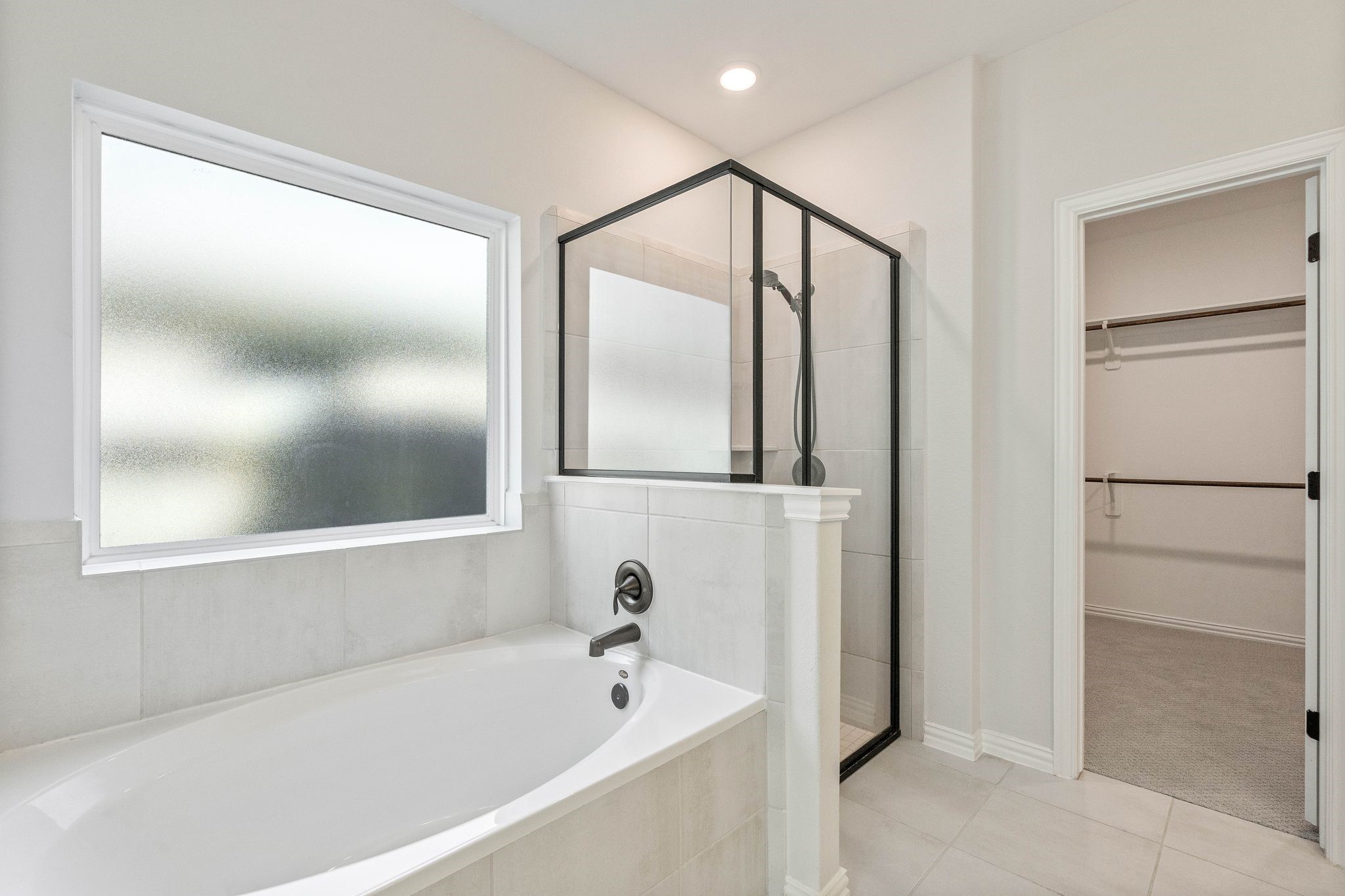 143 Scarlet Maple Court Property Photo 14