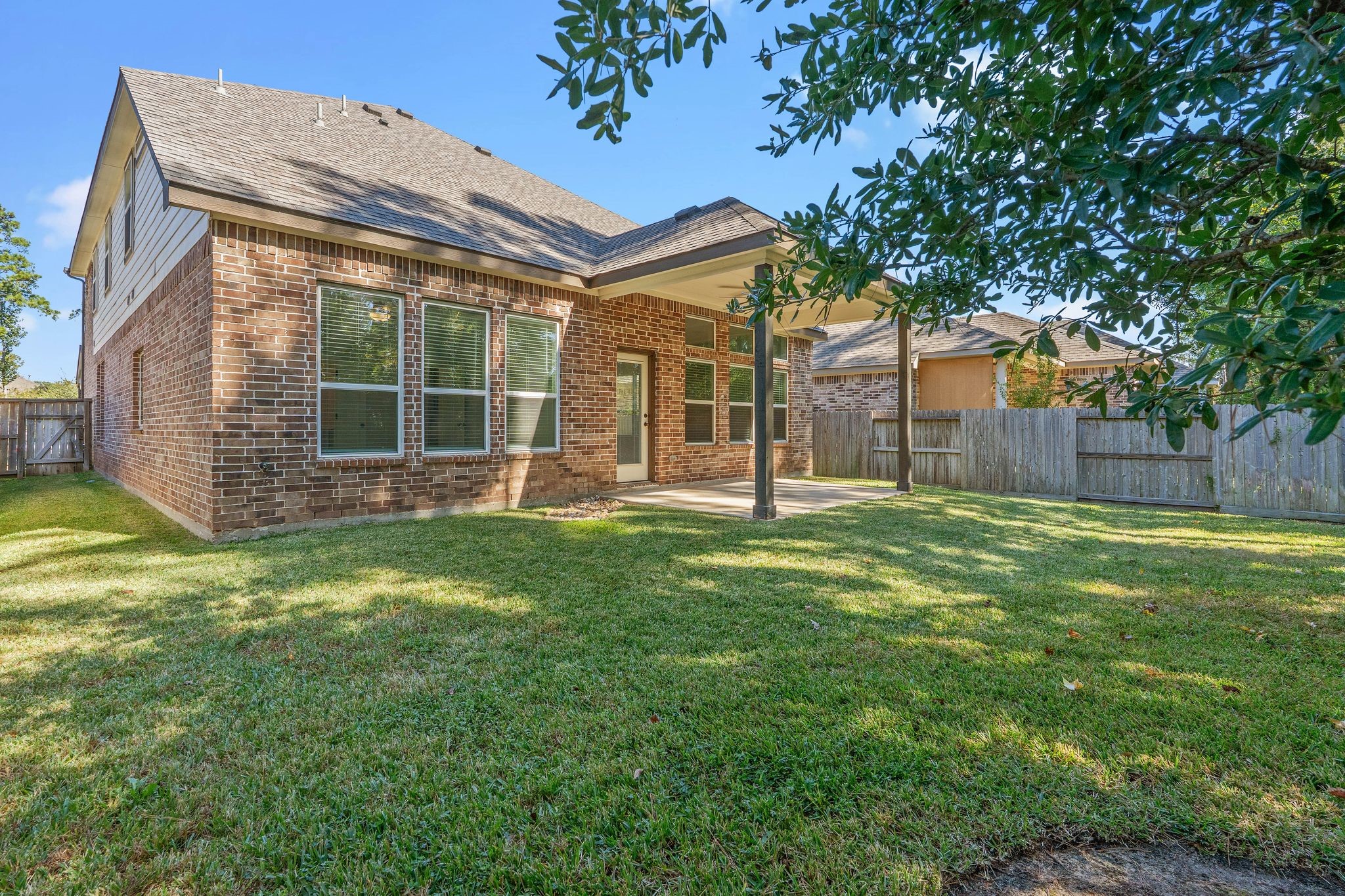 143 Scarlet Maple Court Property Photo 21