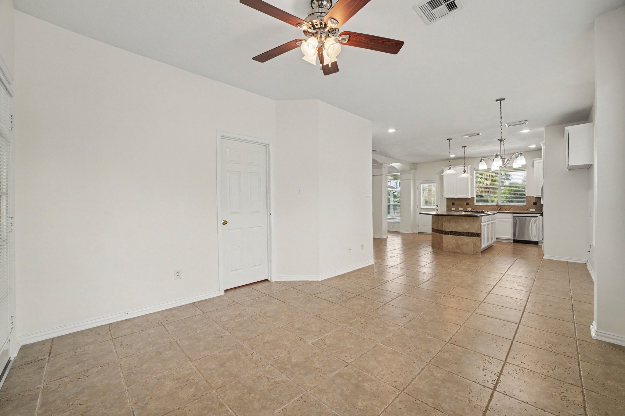 17303 Village Breeze Drive Property Photo 11