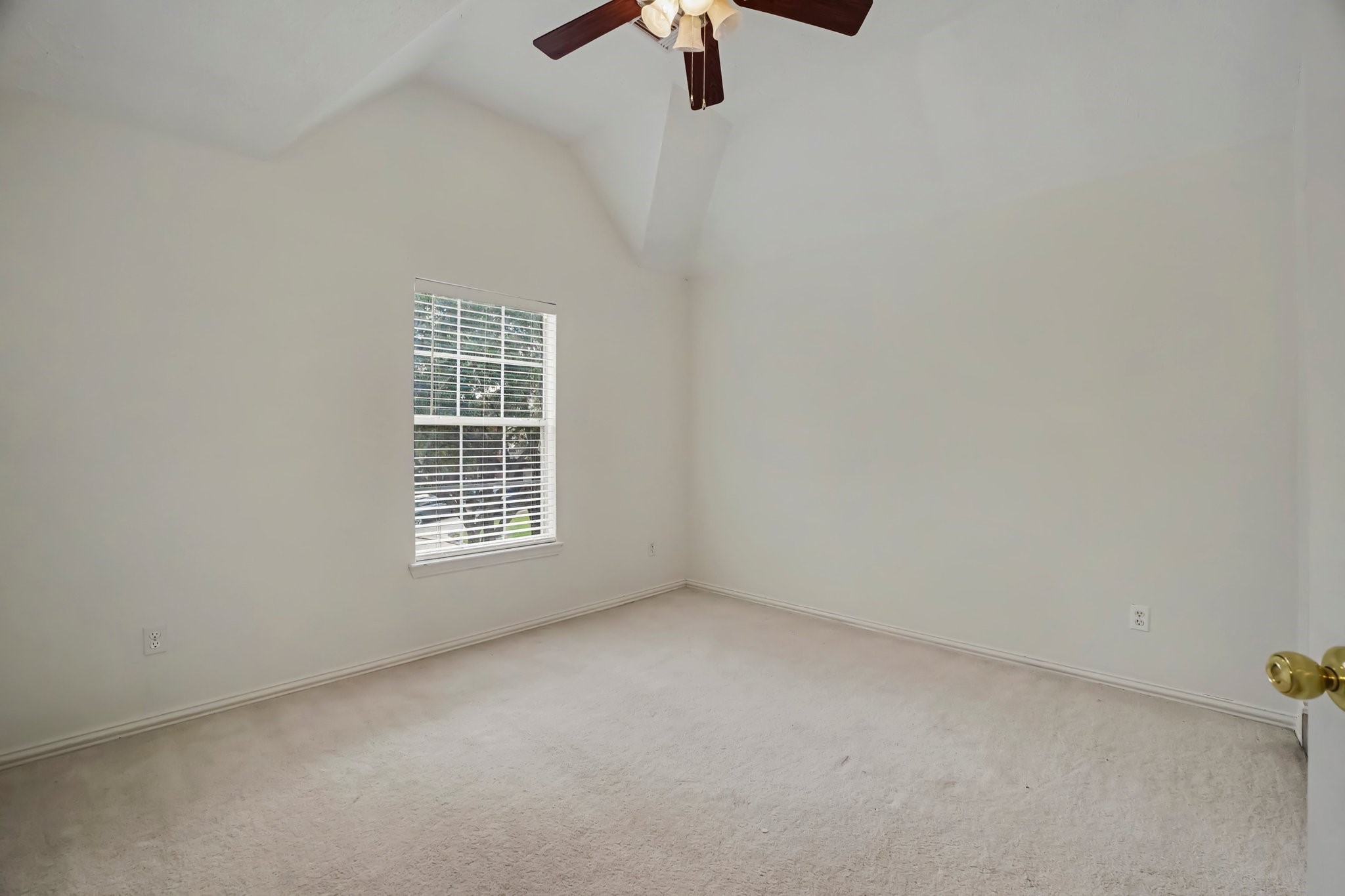 17303 Village Breeze Drive Property Photo 22