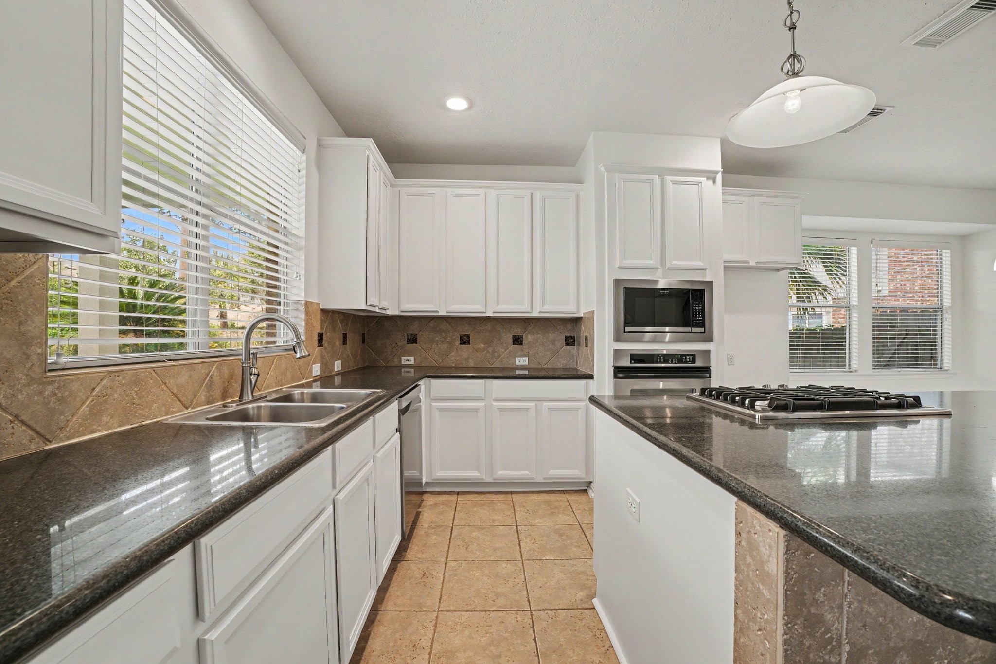 17303 Village Breeze Drive Property Photo 31